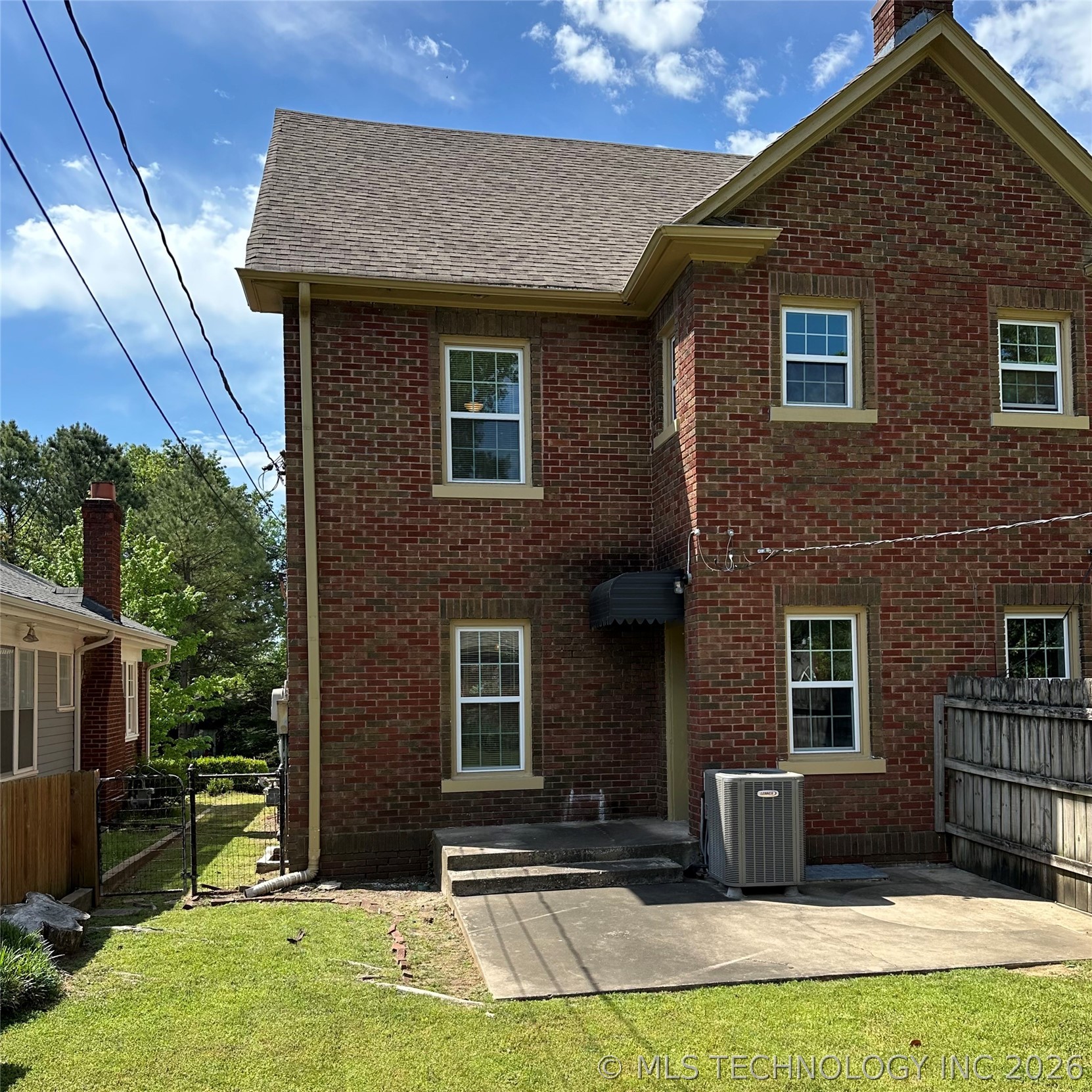 2203 E 18th Street Tulsa OK 74104