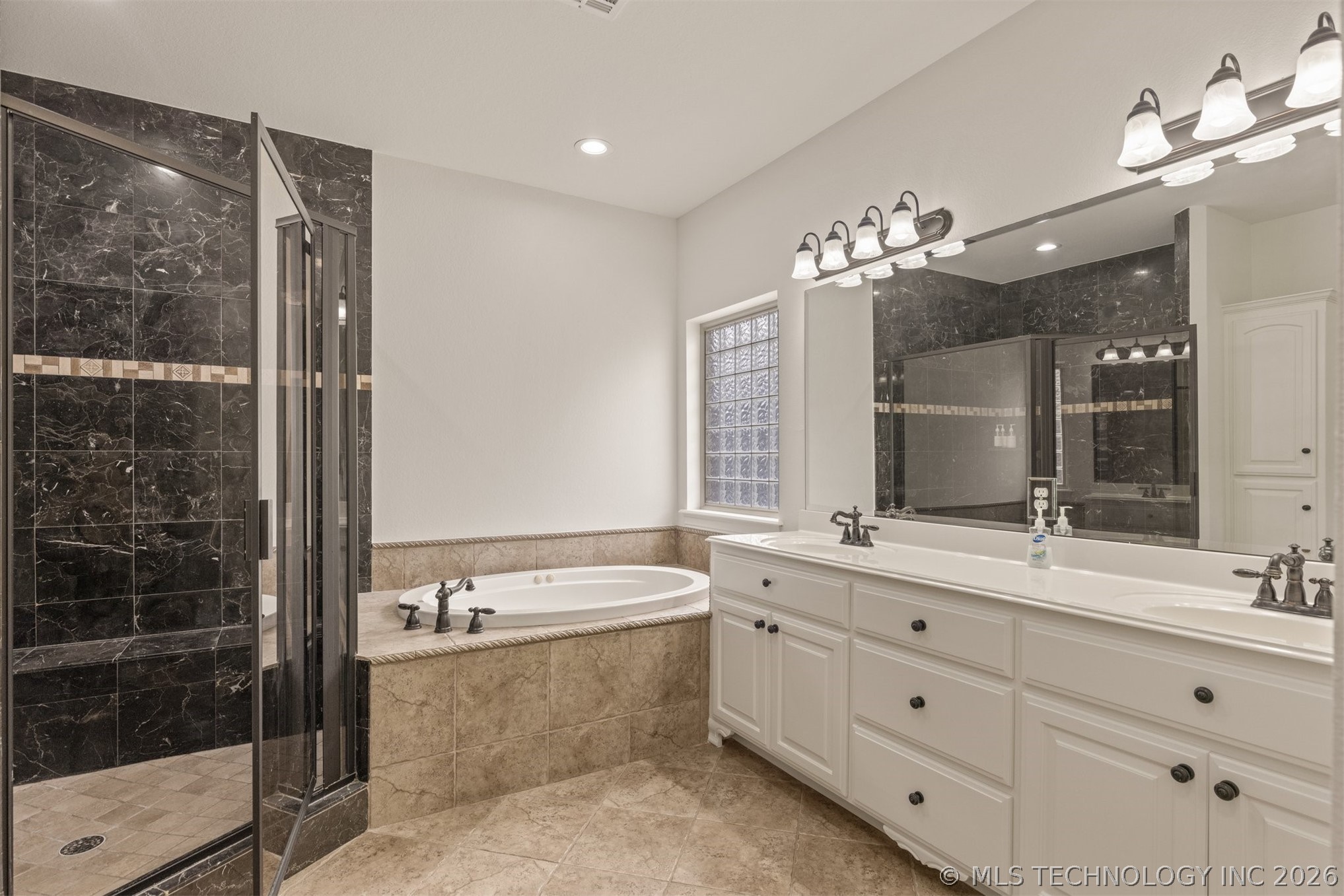 4902 S 165th East Avenue Tulsa OK 74134