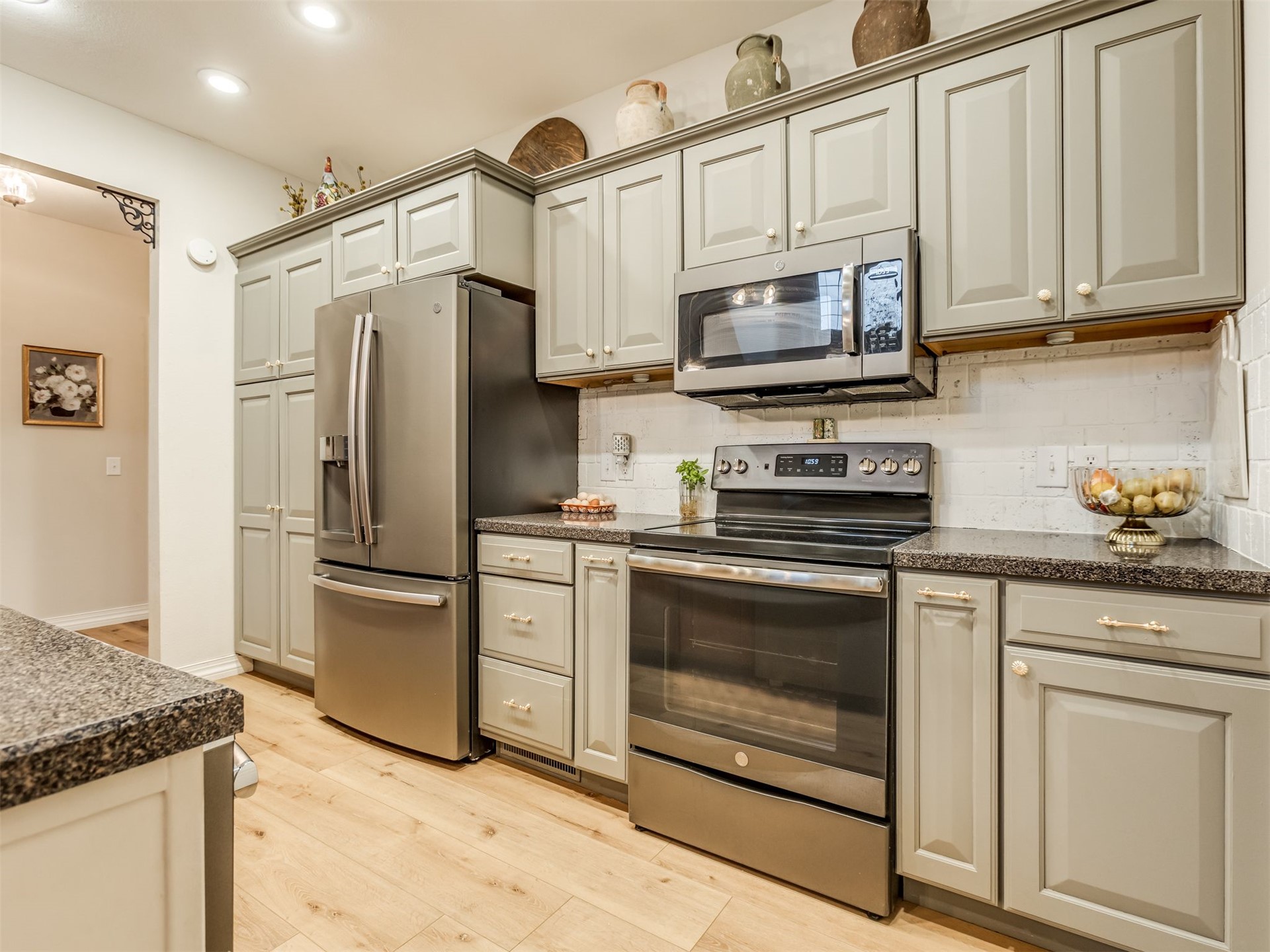 2485 Avalon Drive Eufaula OK 74432
