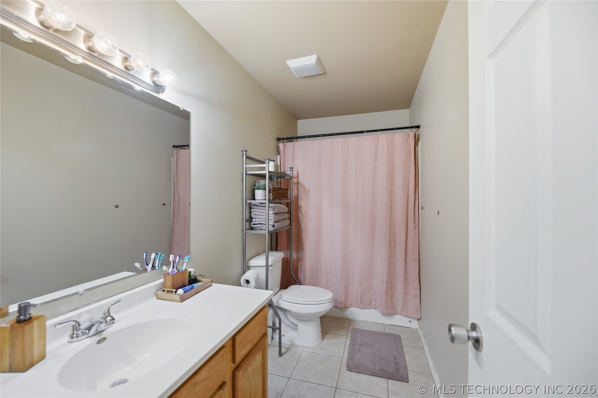 1407 W Haskell Street Claremore OK 74017