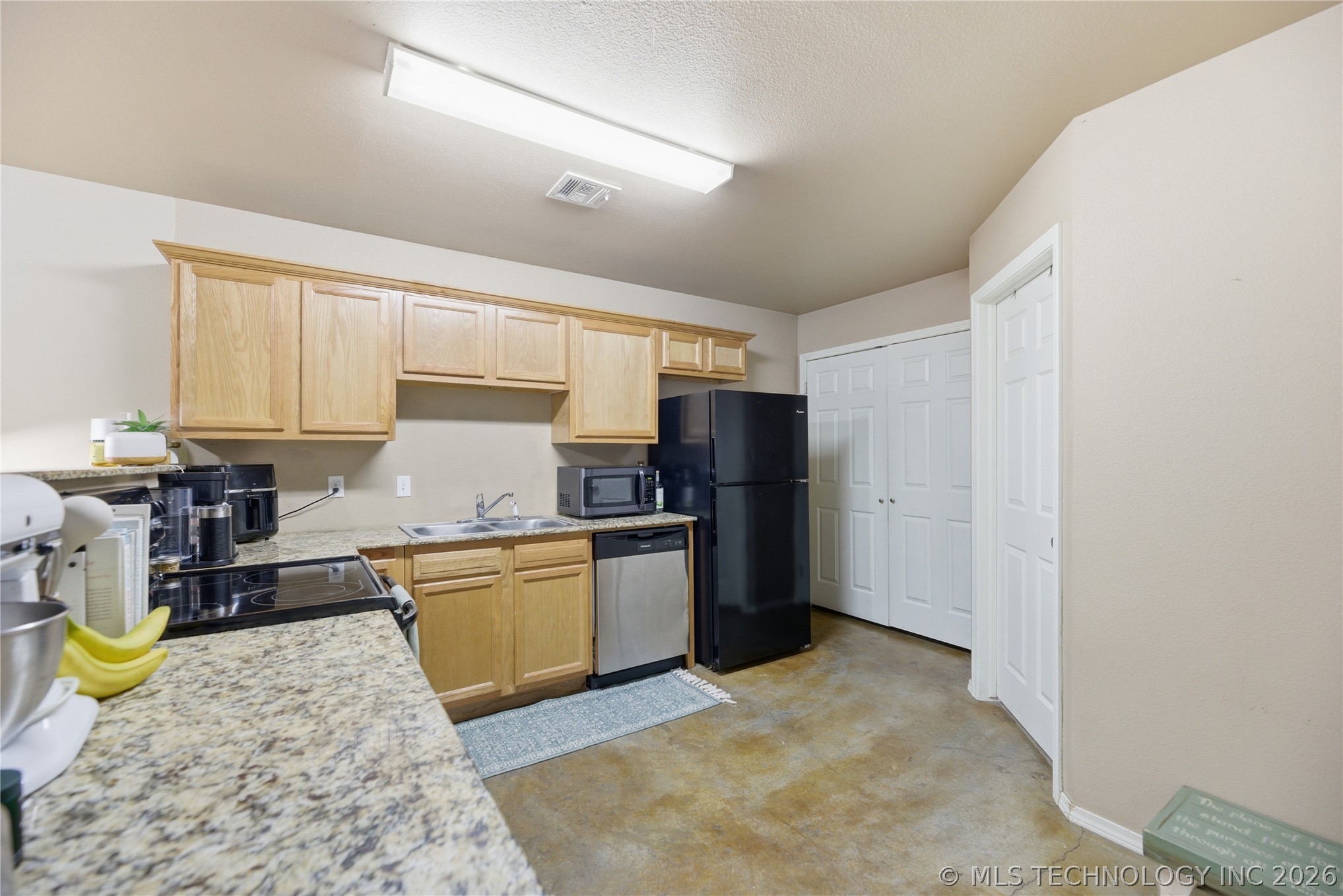 1407 W Haskell Street Claremore OK 74017