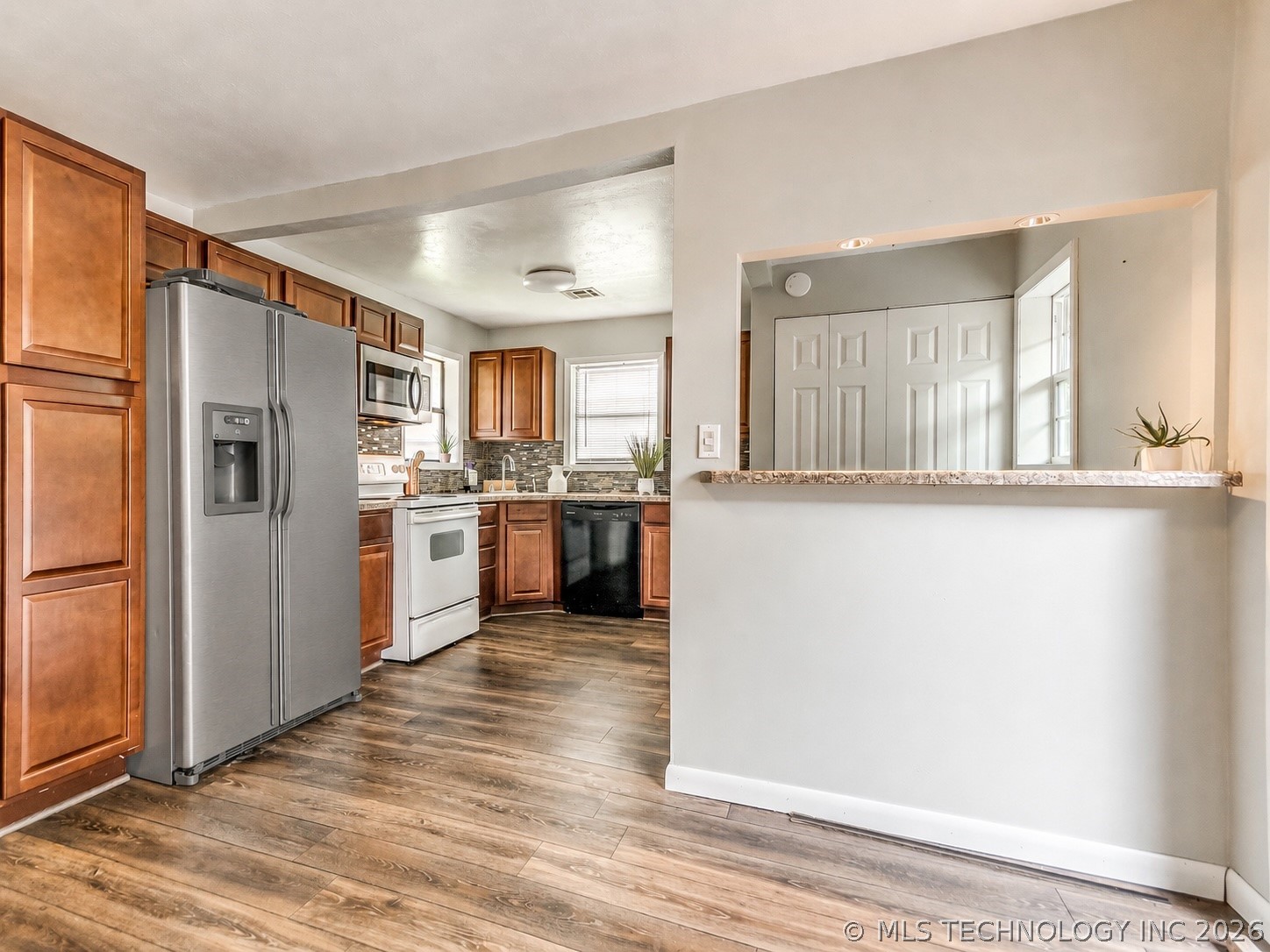 233 NE Queenstown Avenue Bartlesville OK 74006