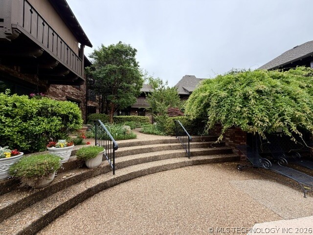 2224 S Boston Avenue Tulsa OK 74114