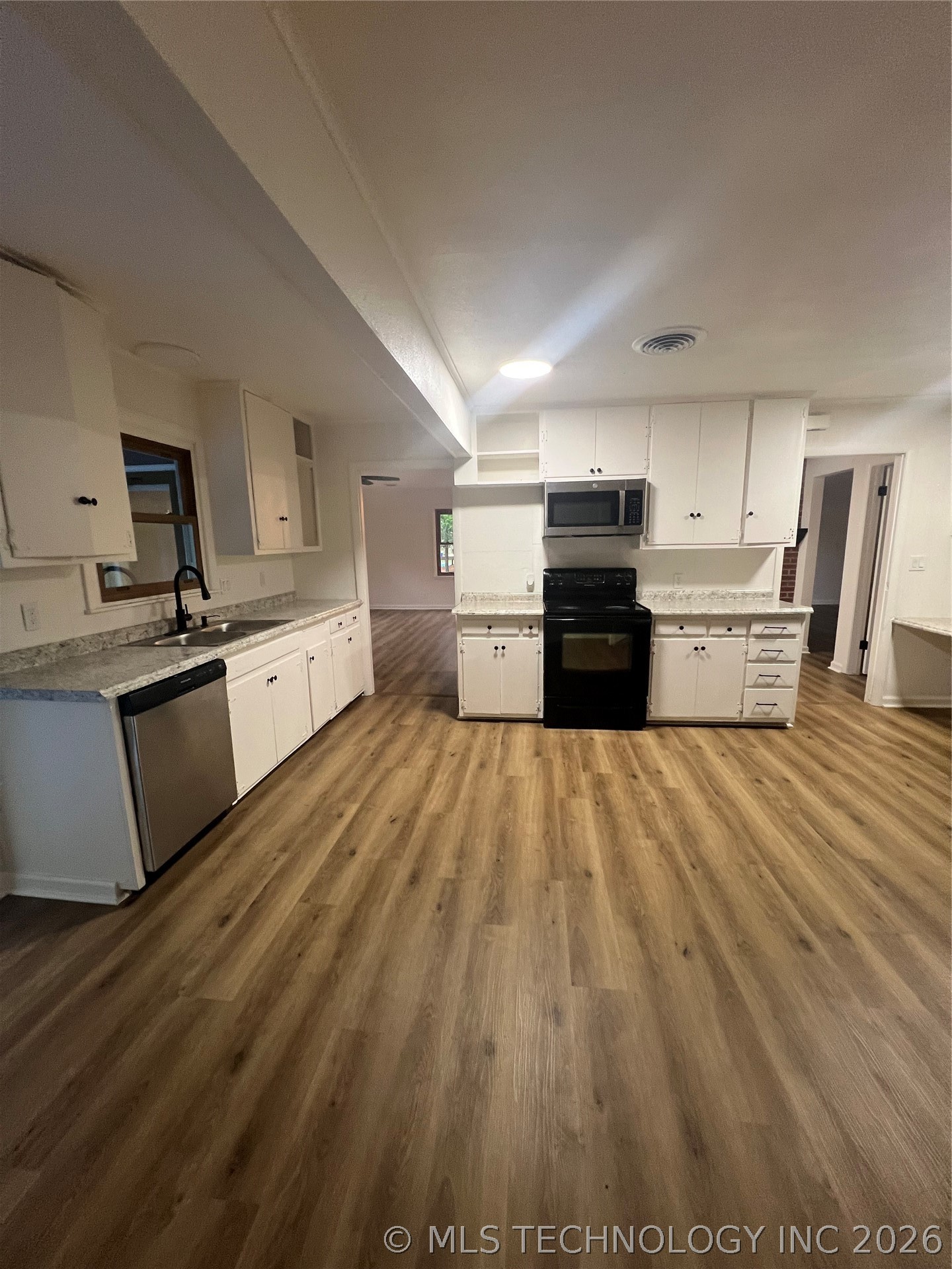 2908 Sheridan Bartlesville OK 74006