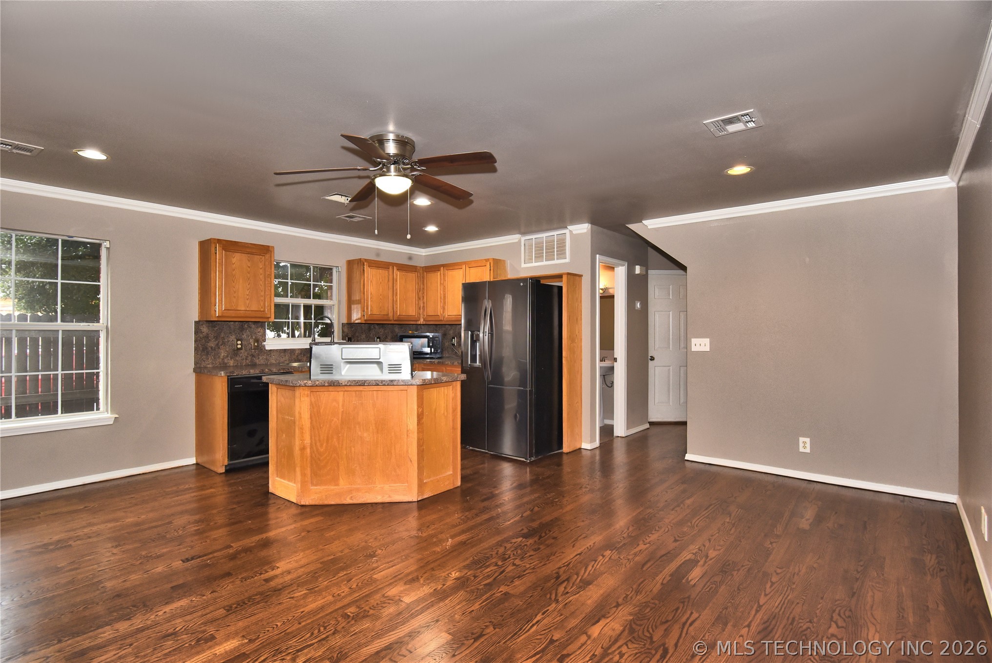 310 W K. Street Jenks OK 74037