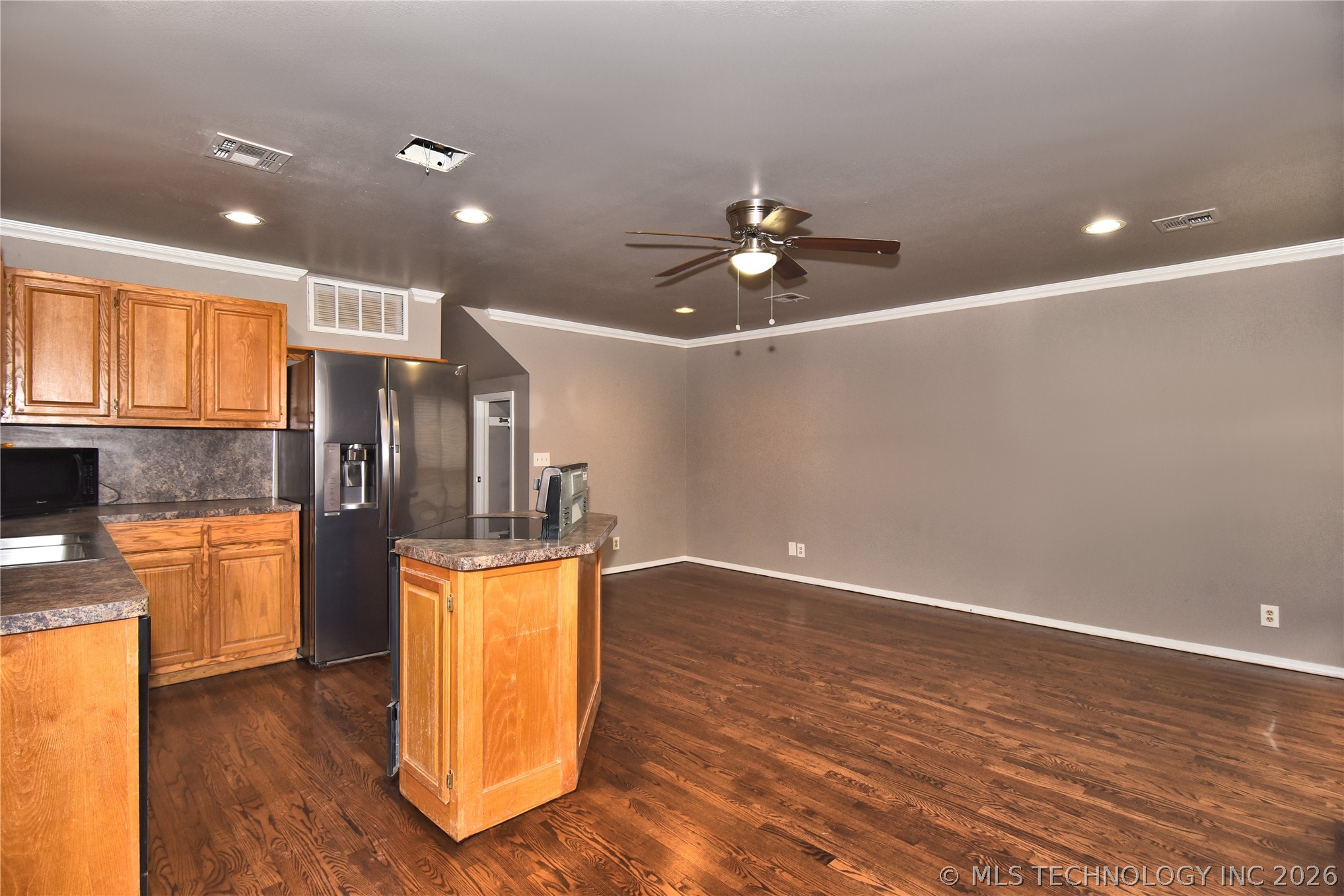 310 W K. Street Jenks OK 74037