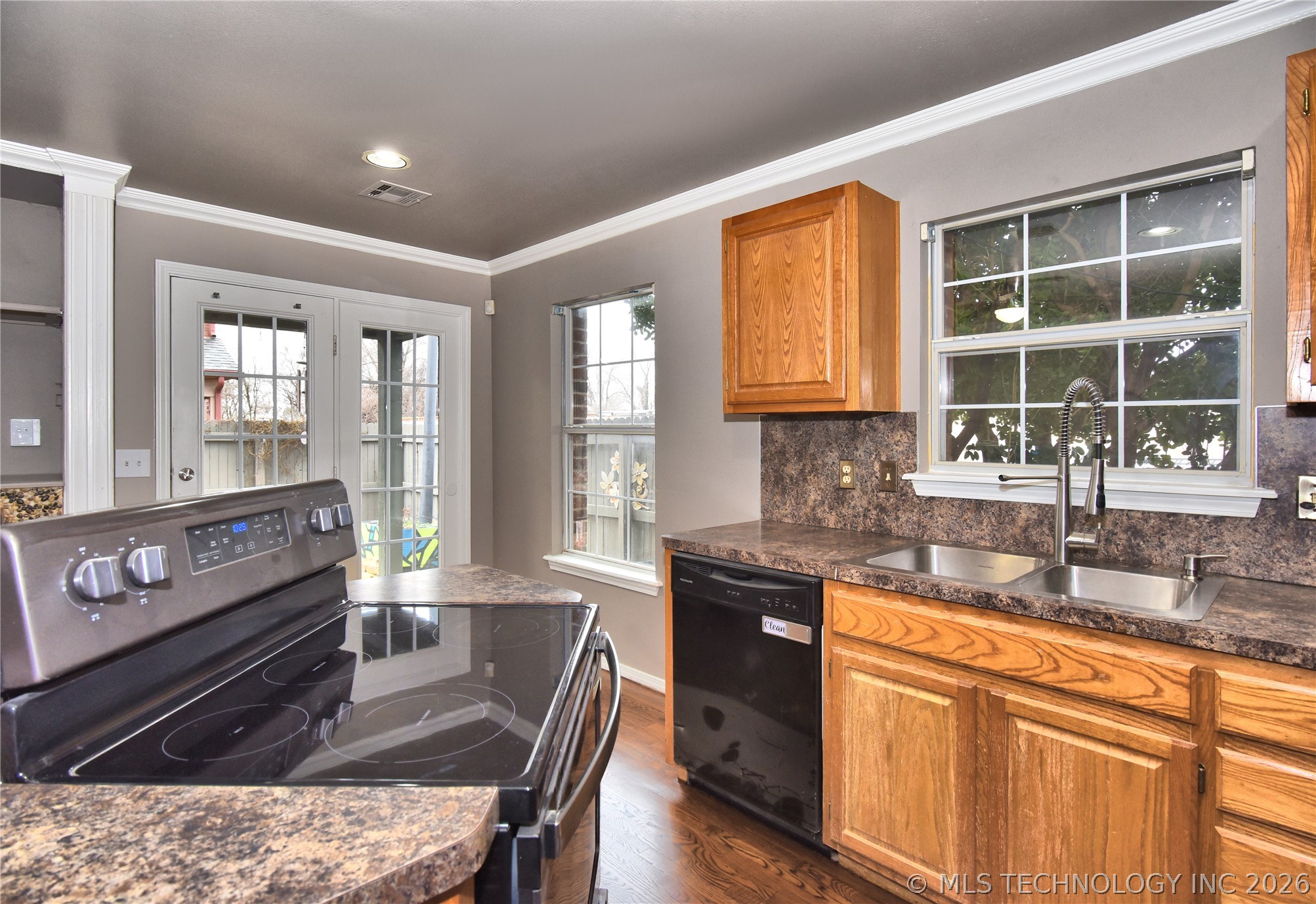 310 W K. Street Jenks OK 74037