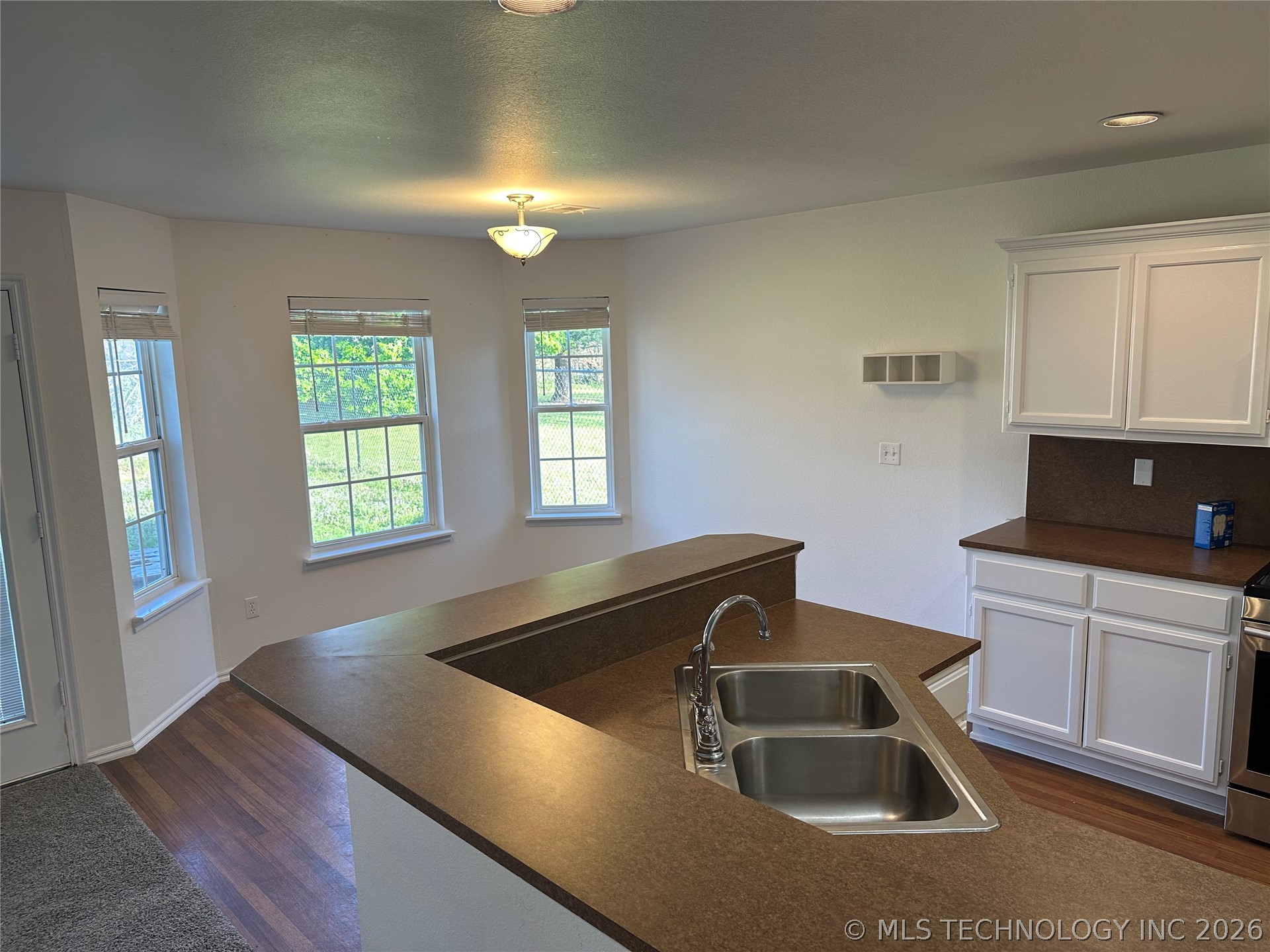 623 N Division Street Coweta OK 74429