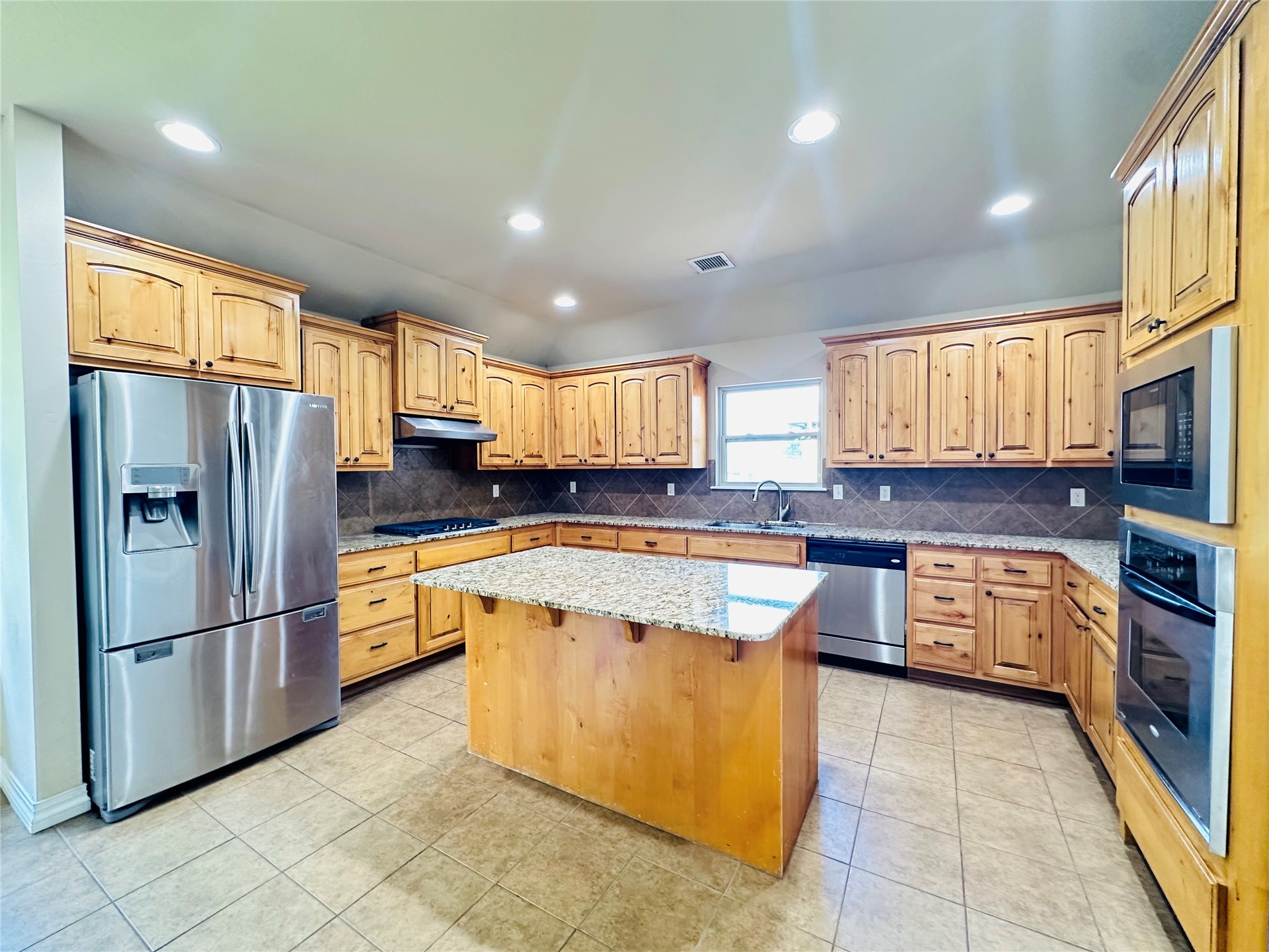 4412 S Oakridge Street Broken Arrow OK 74012