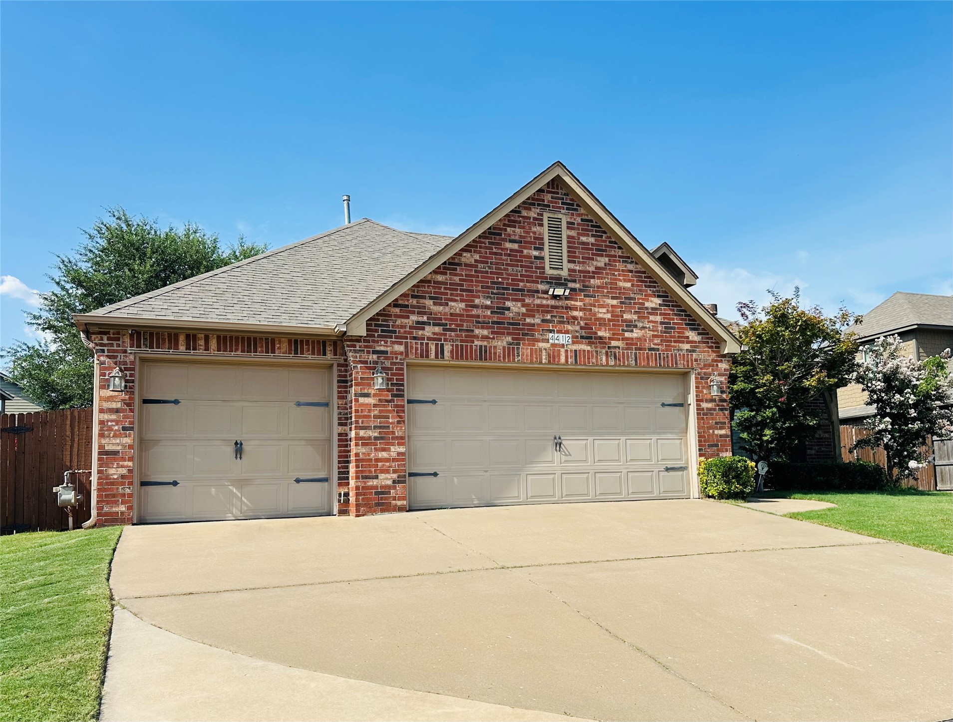 4412 S Oakridge Street Broken Arrow OK 74012