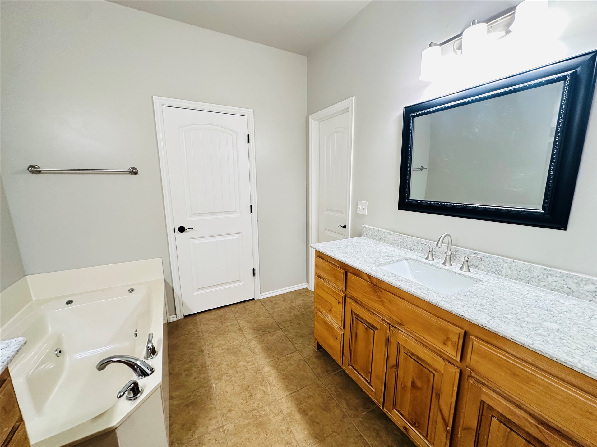4412 S Oakridge Street Broken Arrow OK 74012