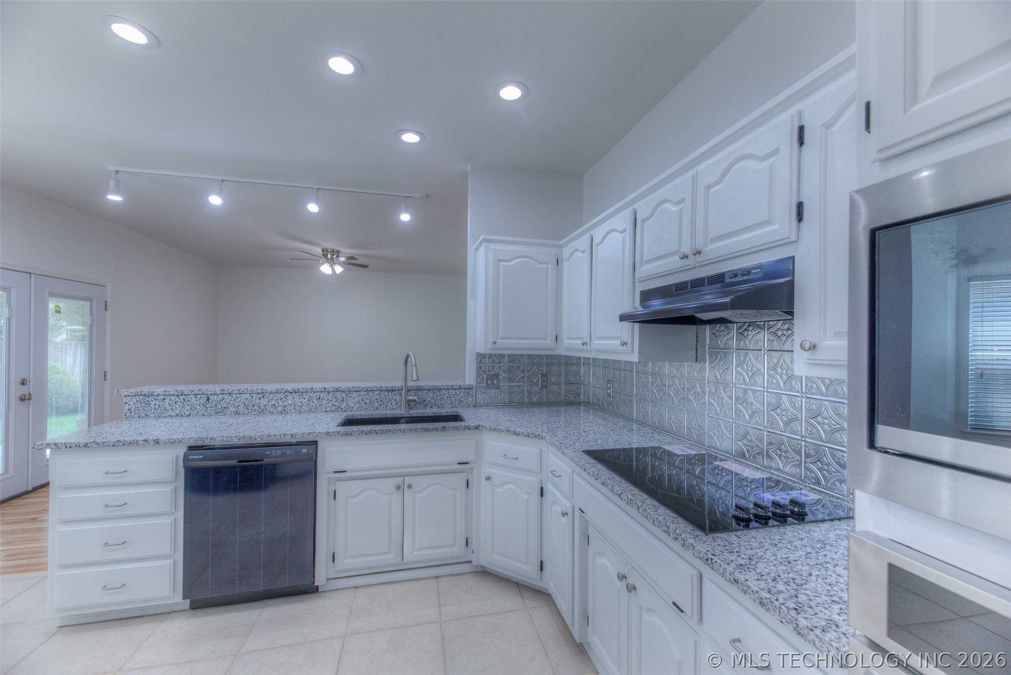 9215 S Erie Avenue Tulsa OK 74137