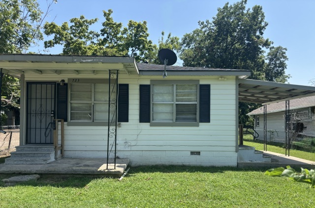 723 17th Street Ada OK 74820