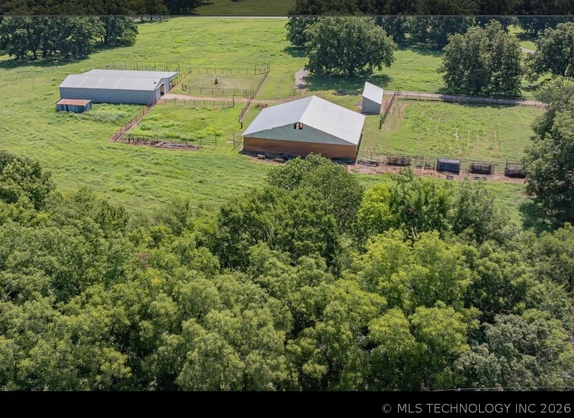 1537 Sooner Rock Davis OK 73030