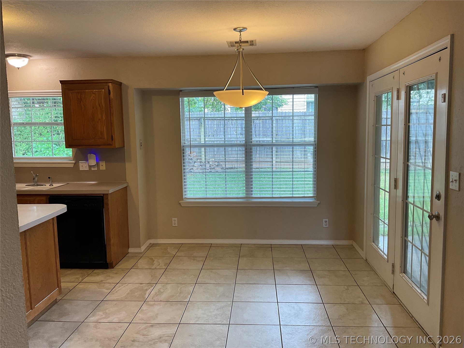 3312 N 4th Street Broken Arrow OK 74012