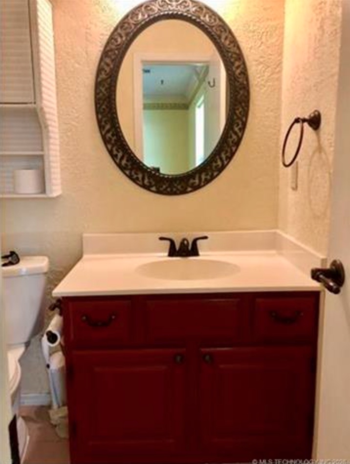 5444 Woodland Road Bartlesville OK 74006