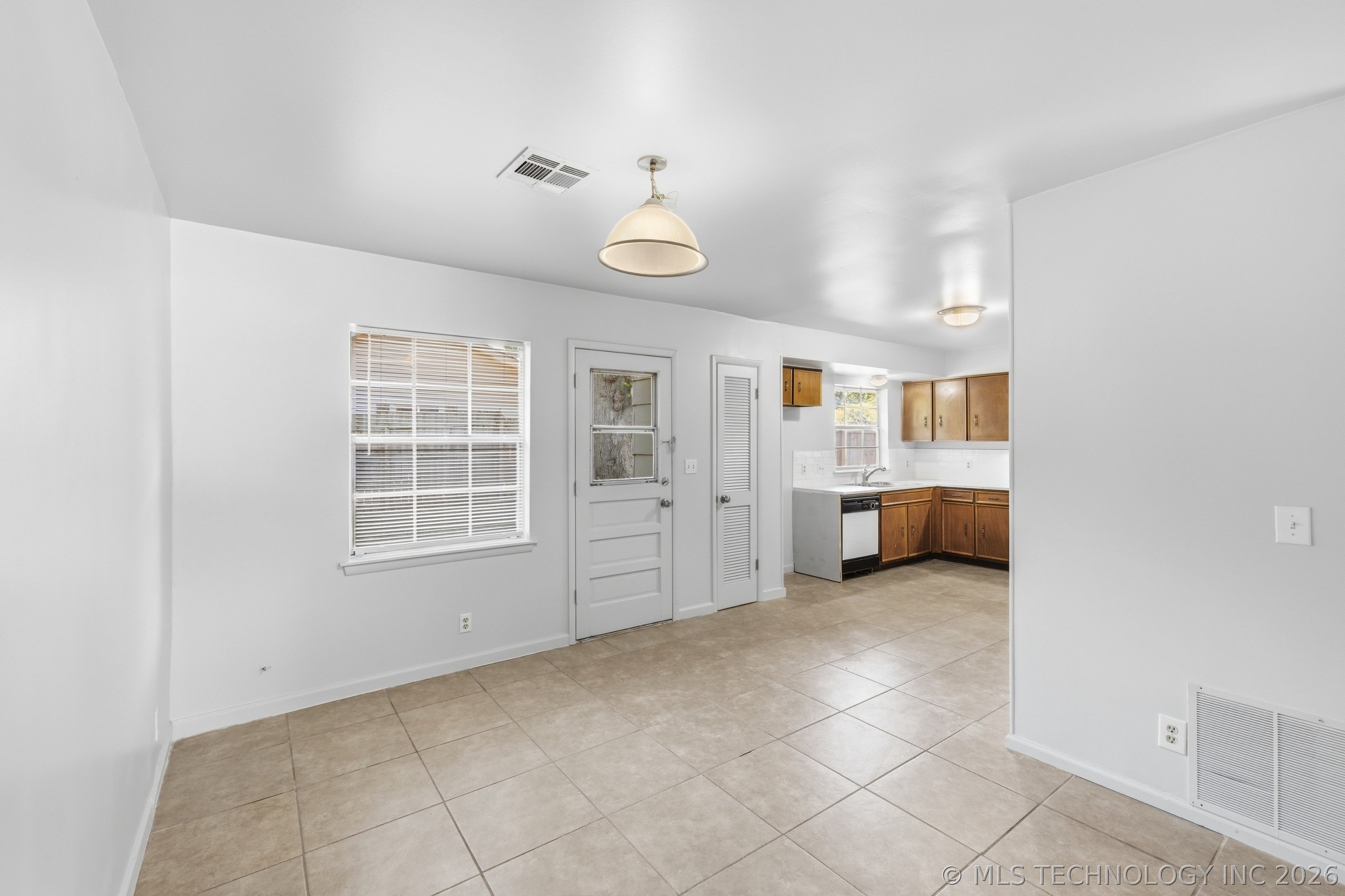 6810 E 73rd Street Tulsa OK 74133