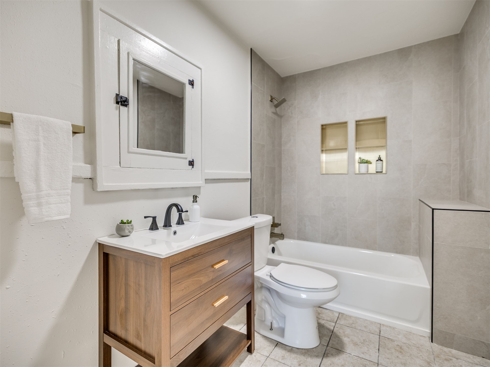 64 N Gillette Avenue Tulsa OK 74110