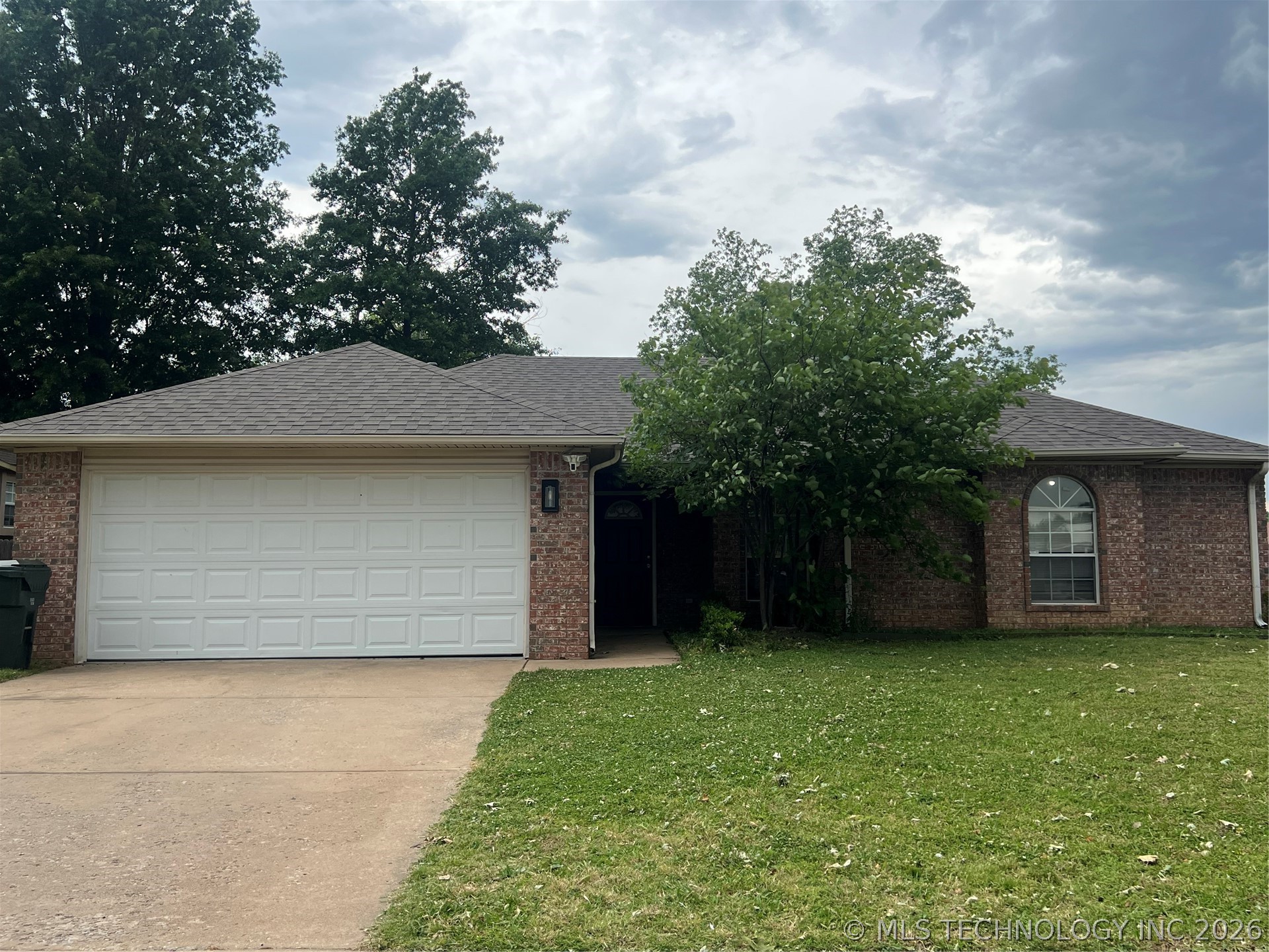 2301 SW Wolf Run Drive Claremore OK 74019