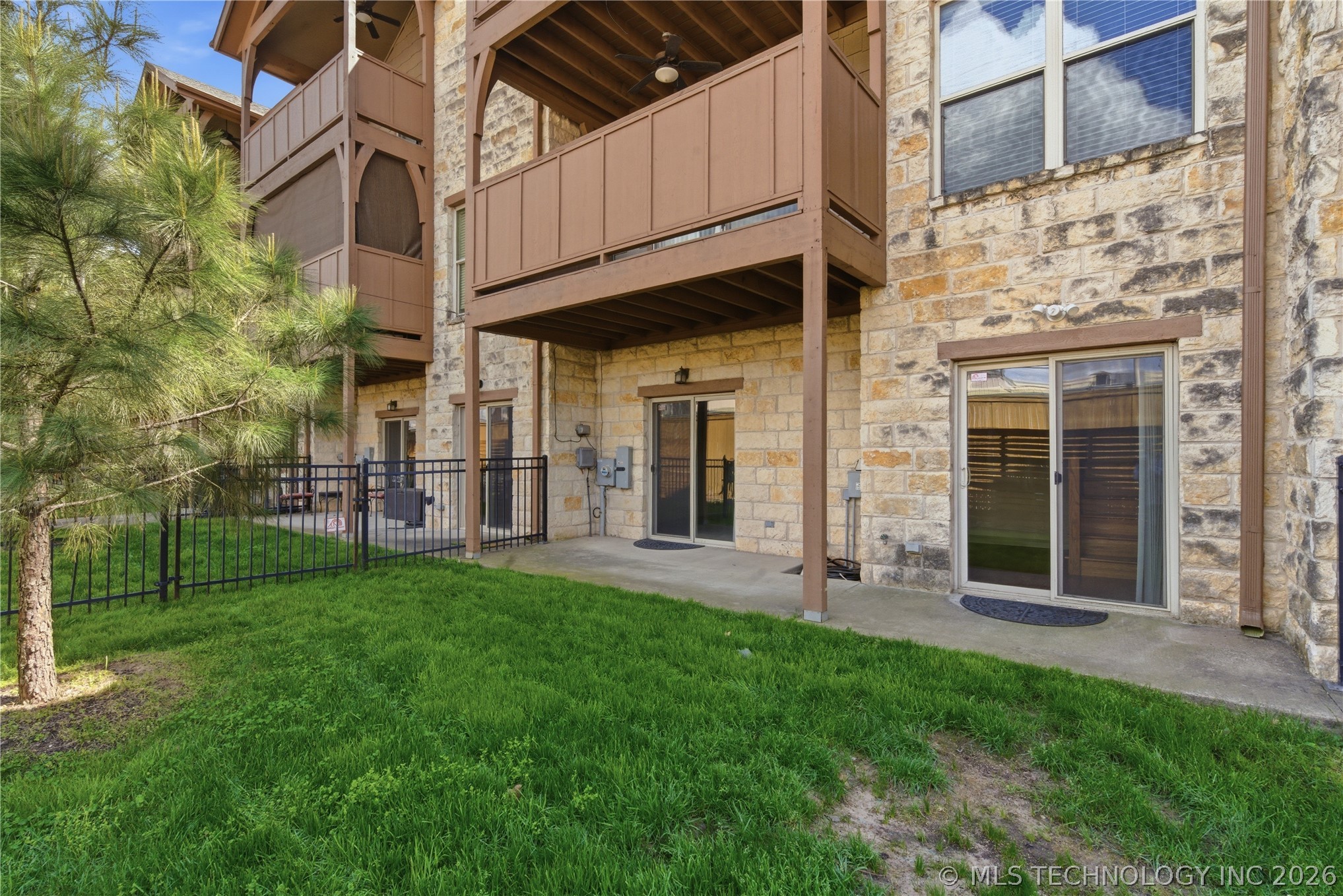 1333 E 41st Place Tulsa OK 74105