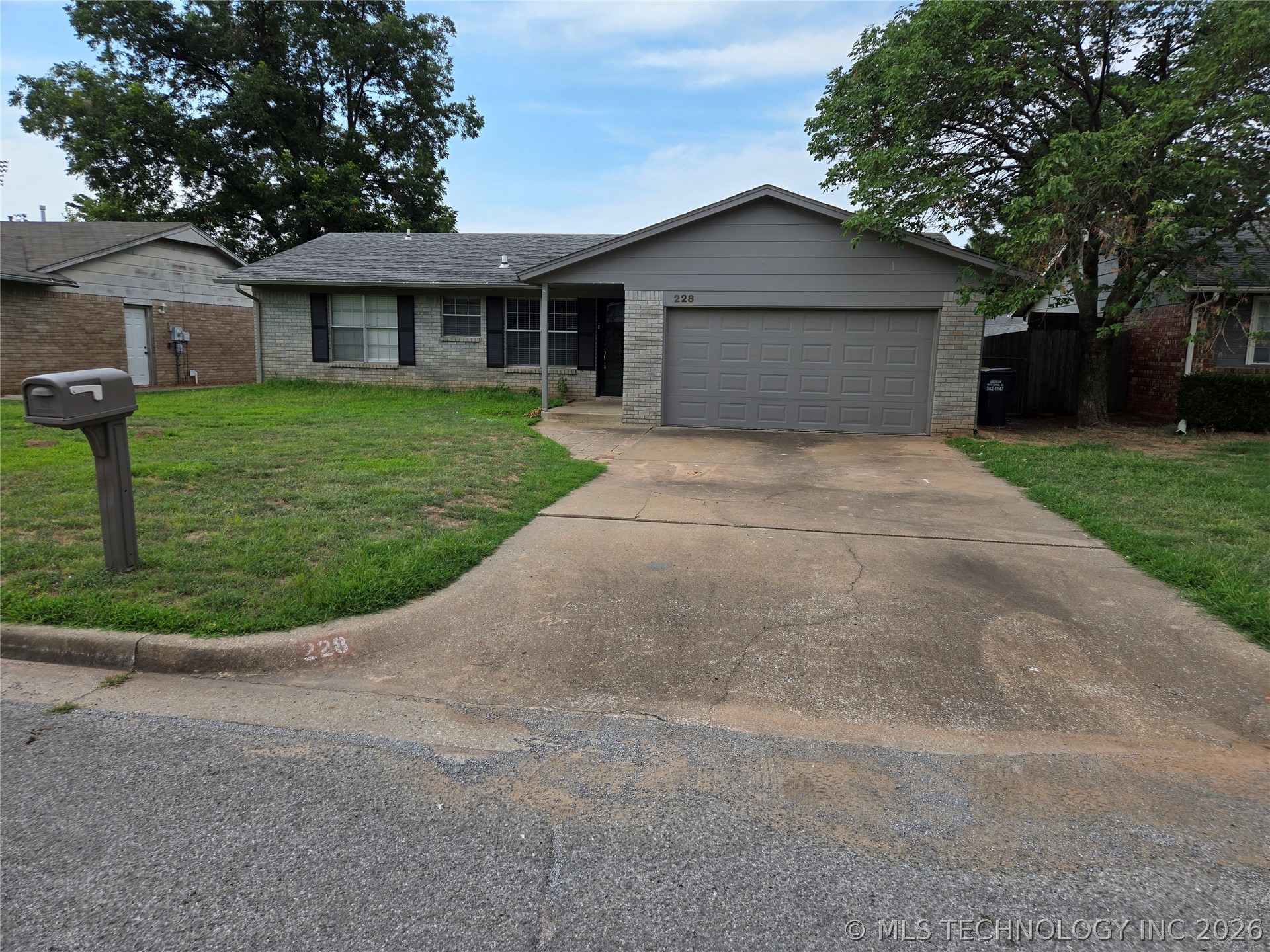 228 E J. Street Jenks OK 74037