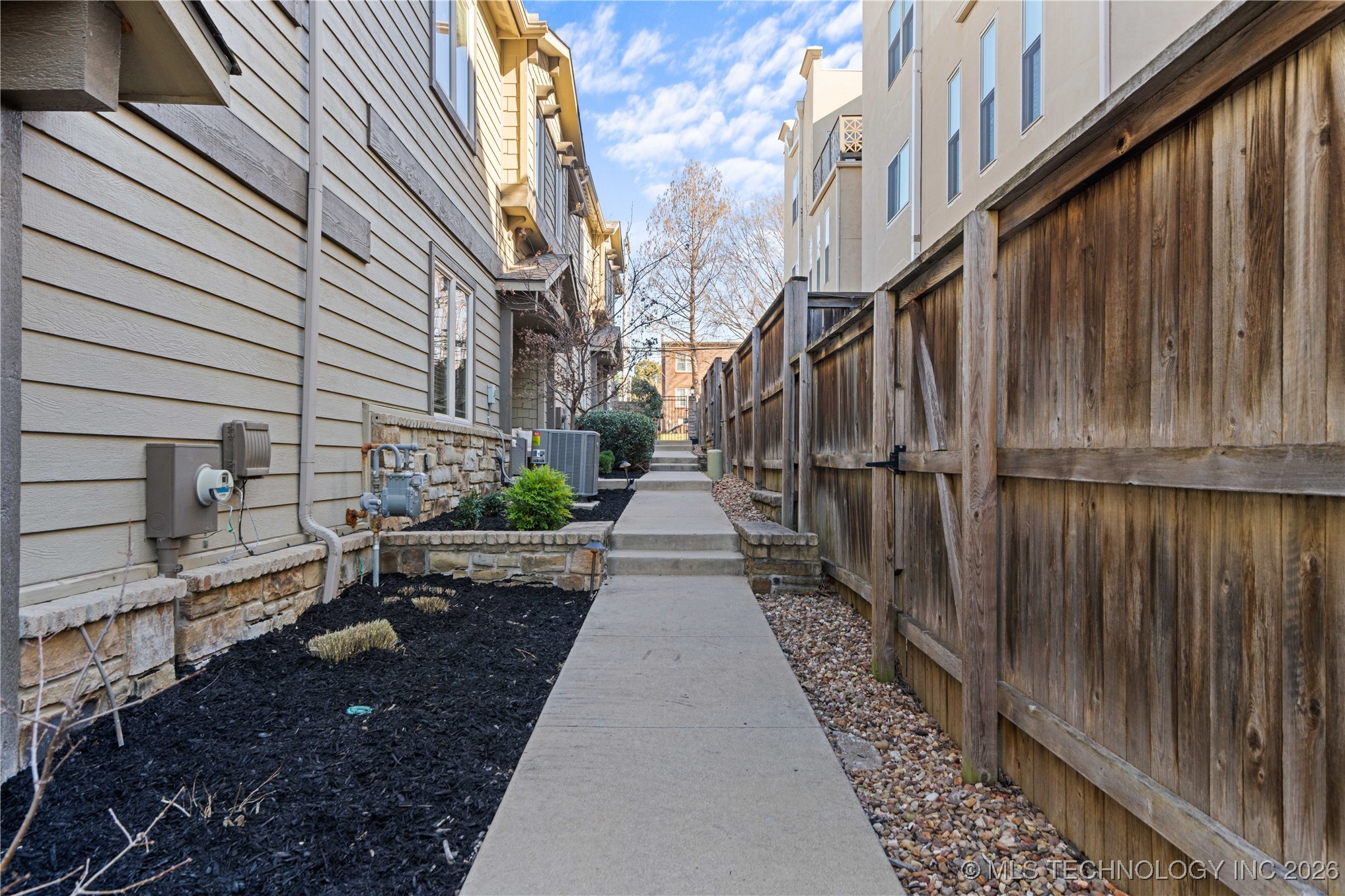 1407 S Saint Louis Avenue Tulsa OK 74120