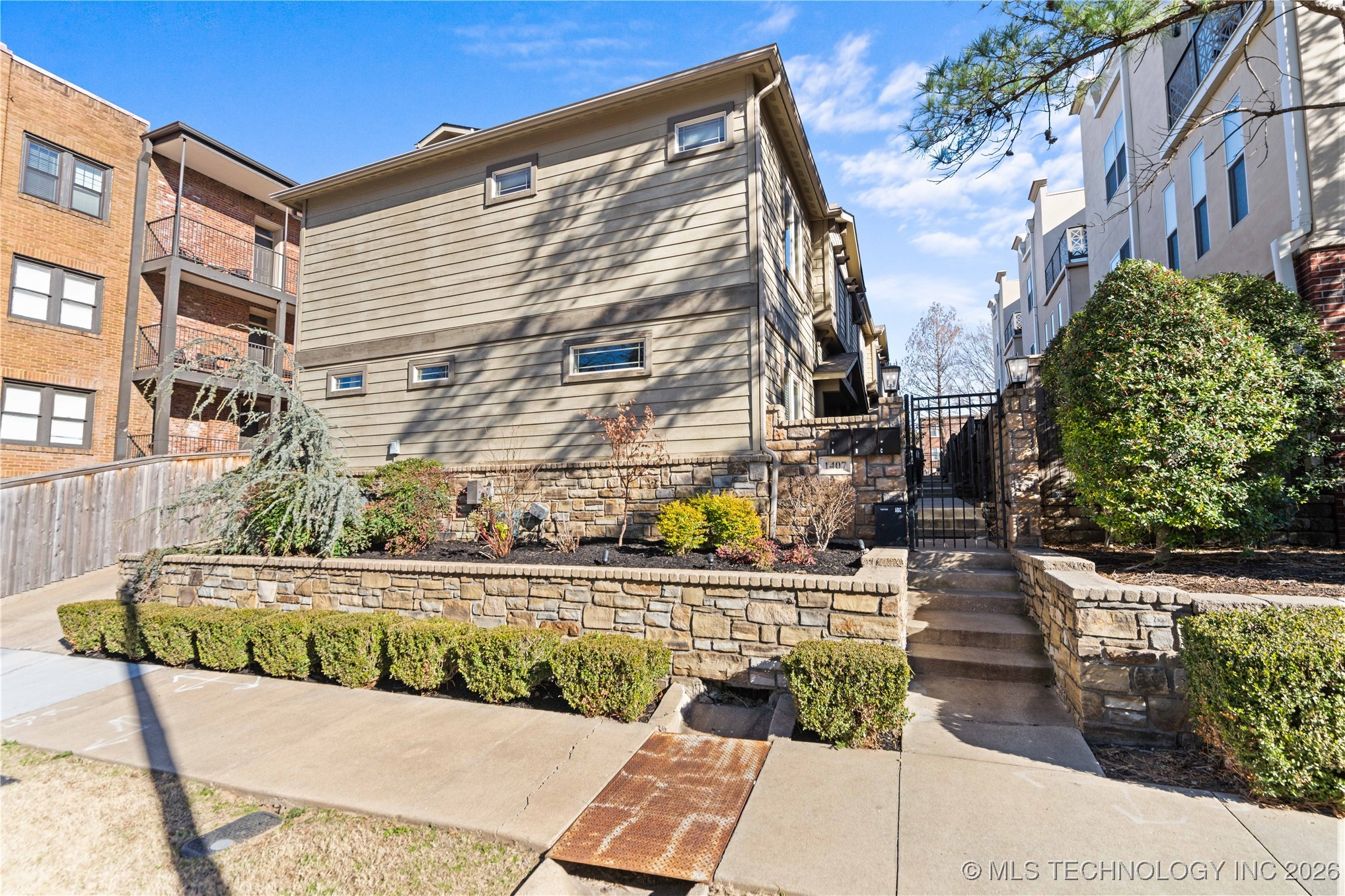 1407 S Saint Louis Avenue Tulsa OK 74120