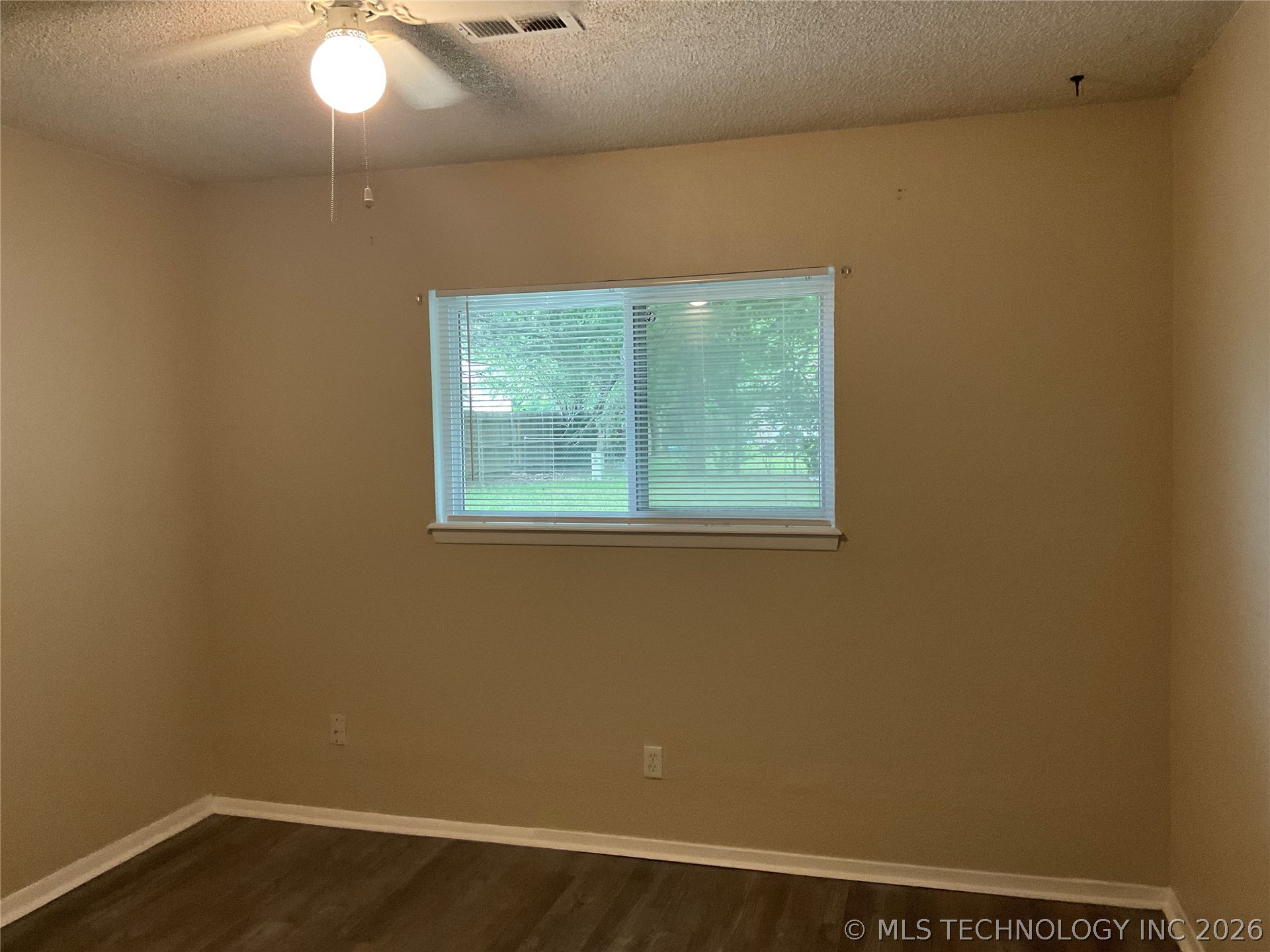3230 S Lakewood Avenue Tulsa OK 74135