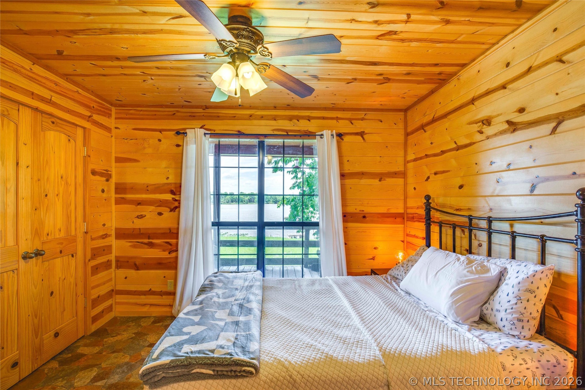 3859 W Lake Fort Towson OK 74735