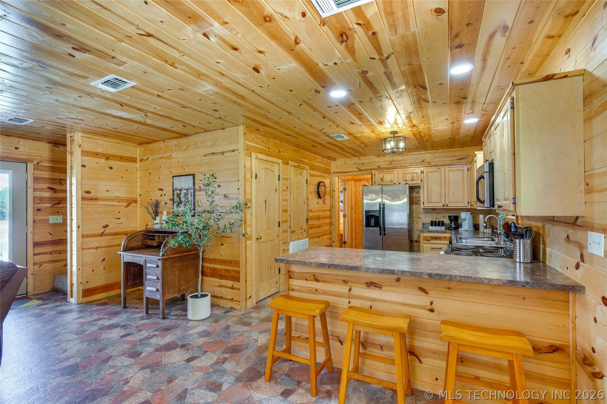 3859 W Lake Fort Towson OK 74735