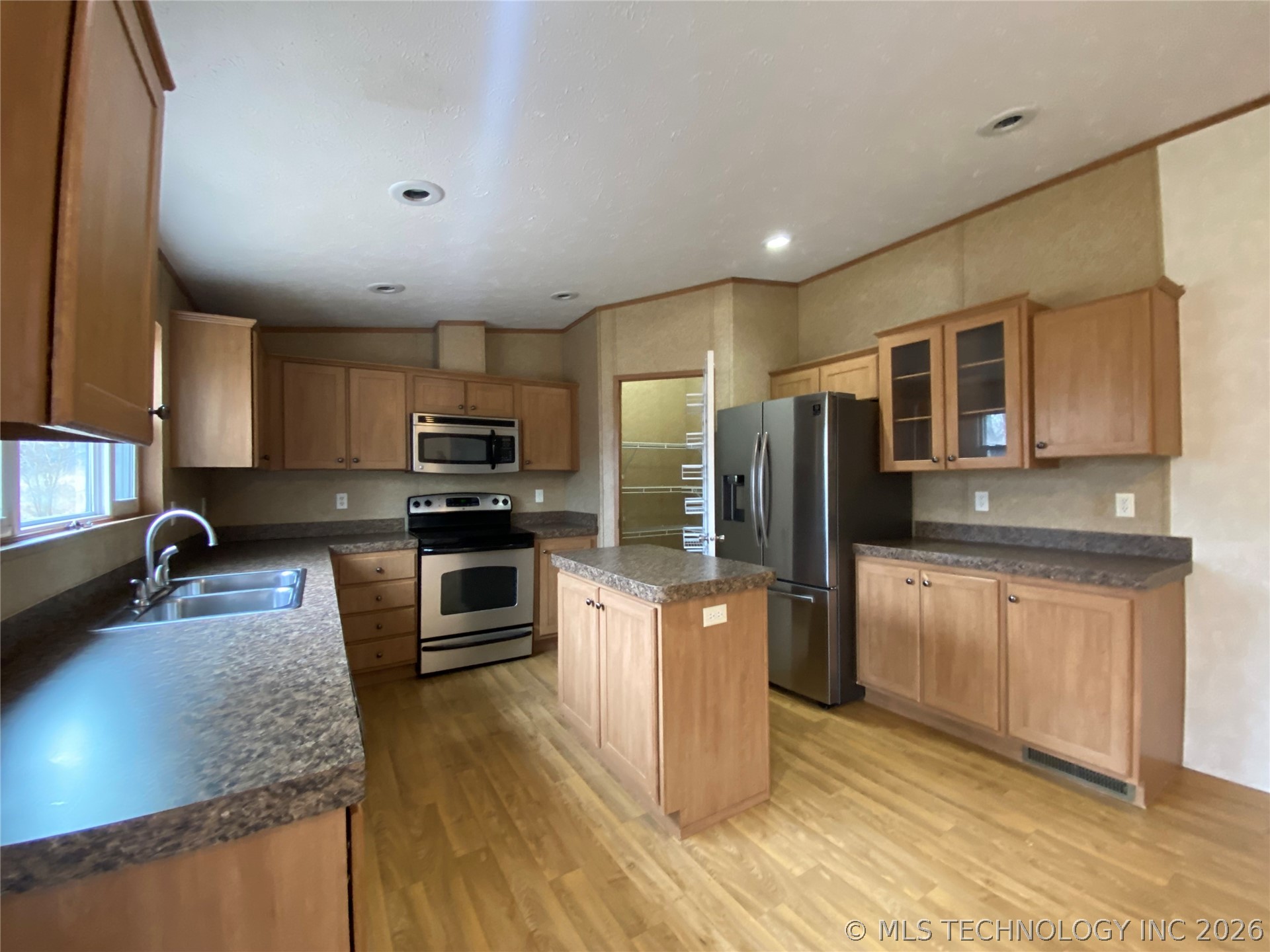 29250 S 563 Road Afton OK 74331