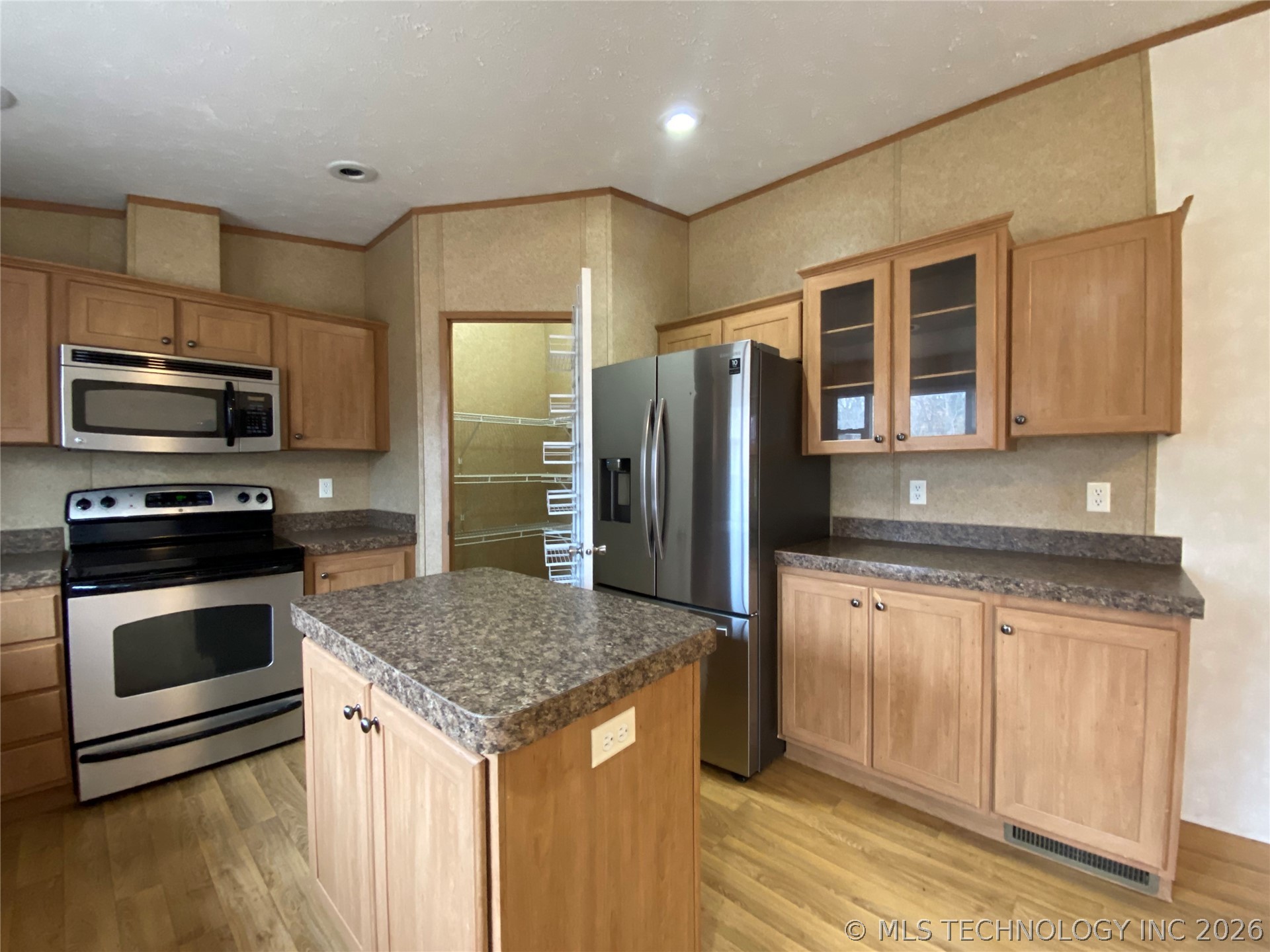 29250 S 563 Road Afton OK 74331