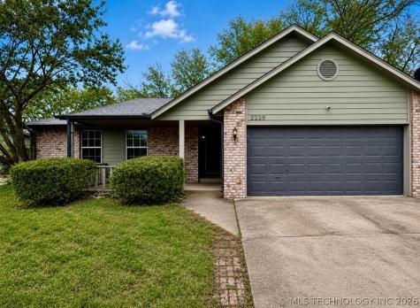 2229 W Quinton Street Broken Arrow OK 74011
