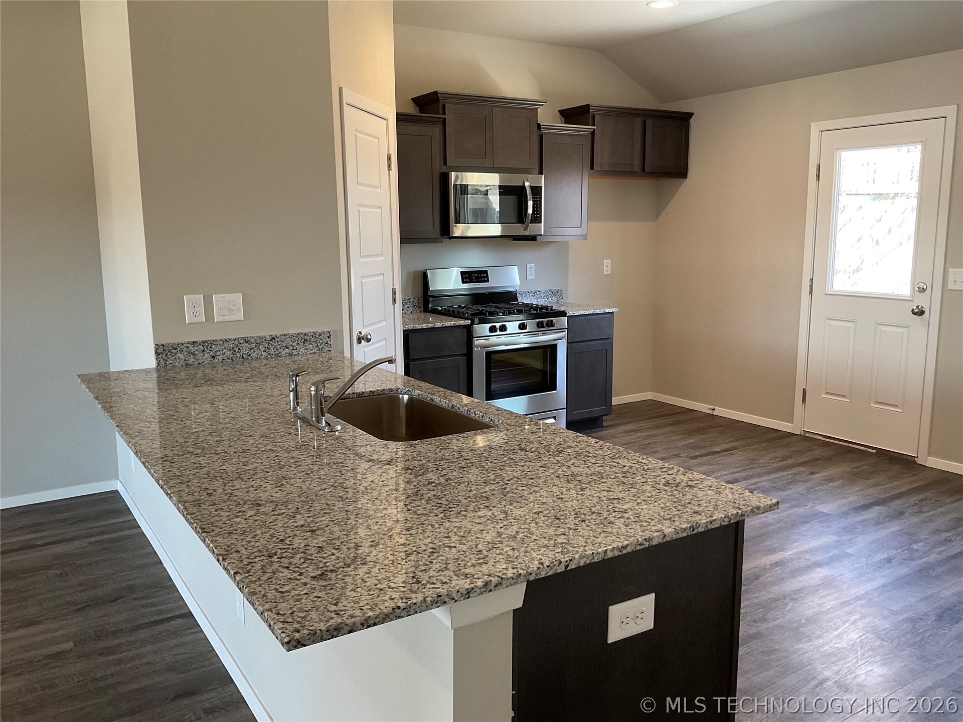 2008 Walnut Hill Lane Claremore OK 74019