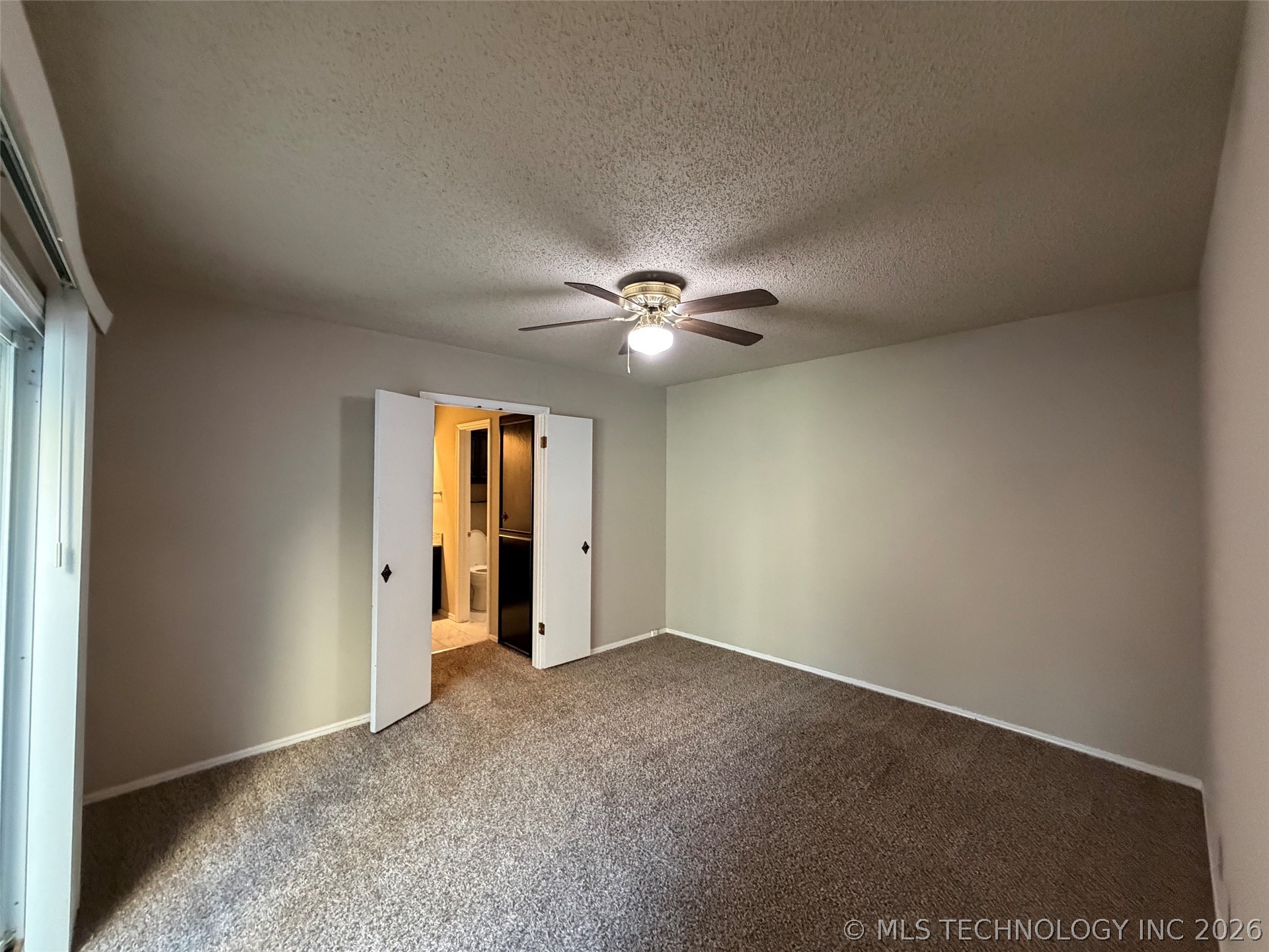 3925 E 60th Place Tulsa OK 74135