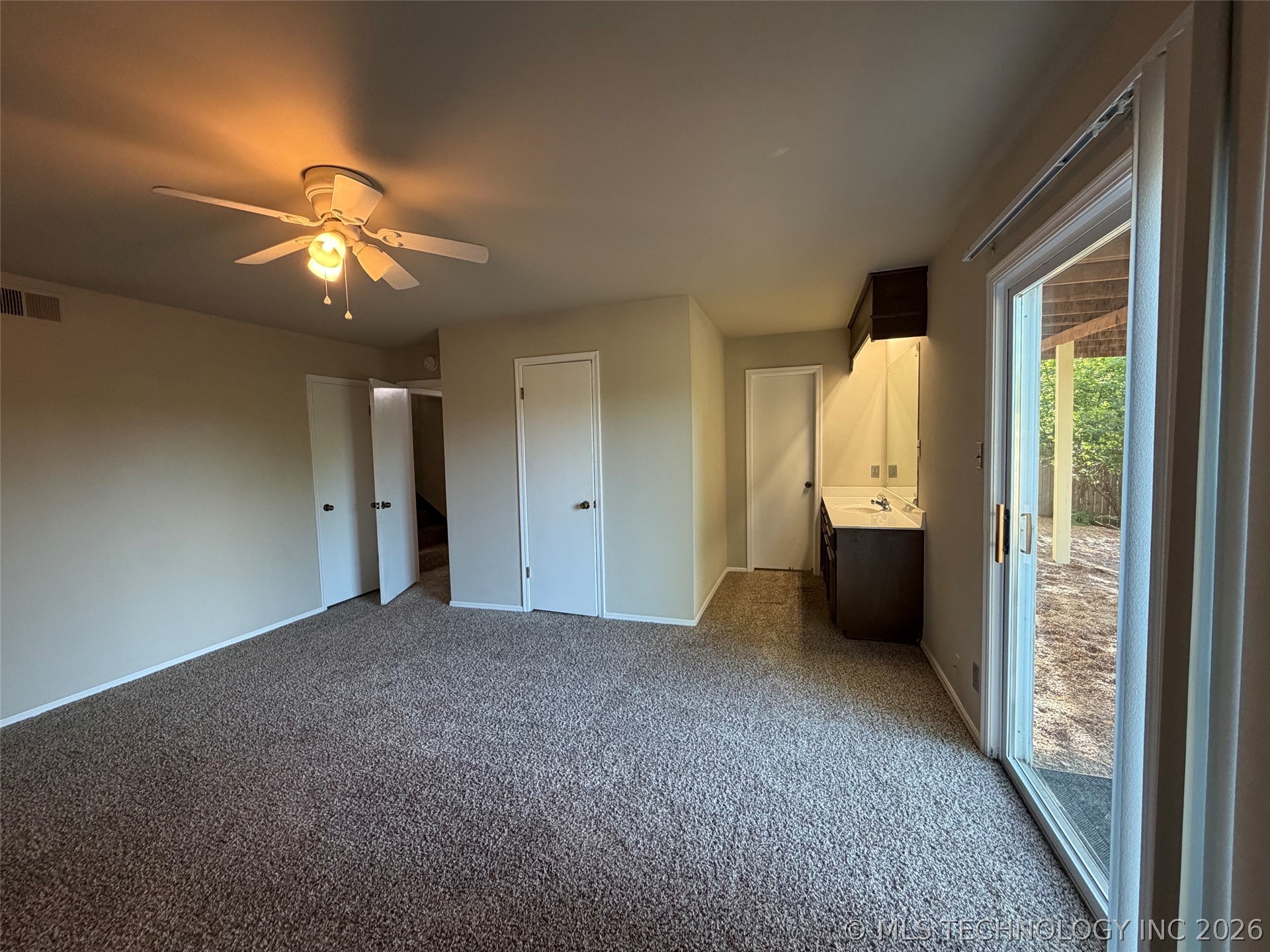 3925 E 60th Place Tulsa OK 74135