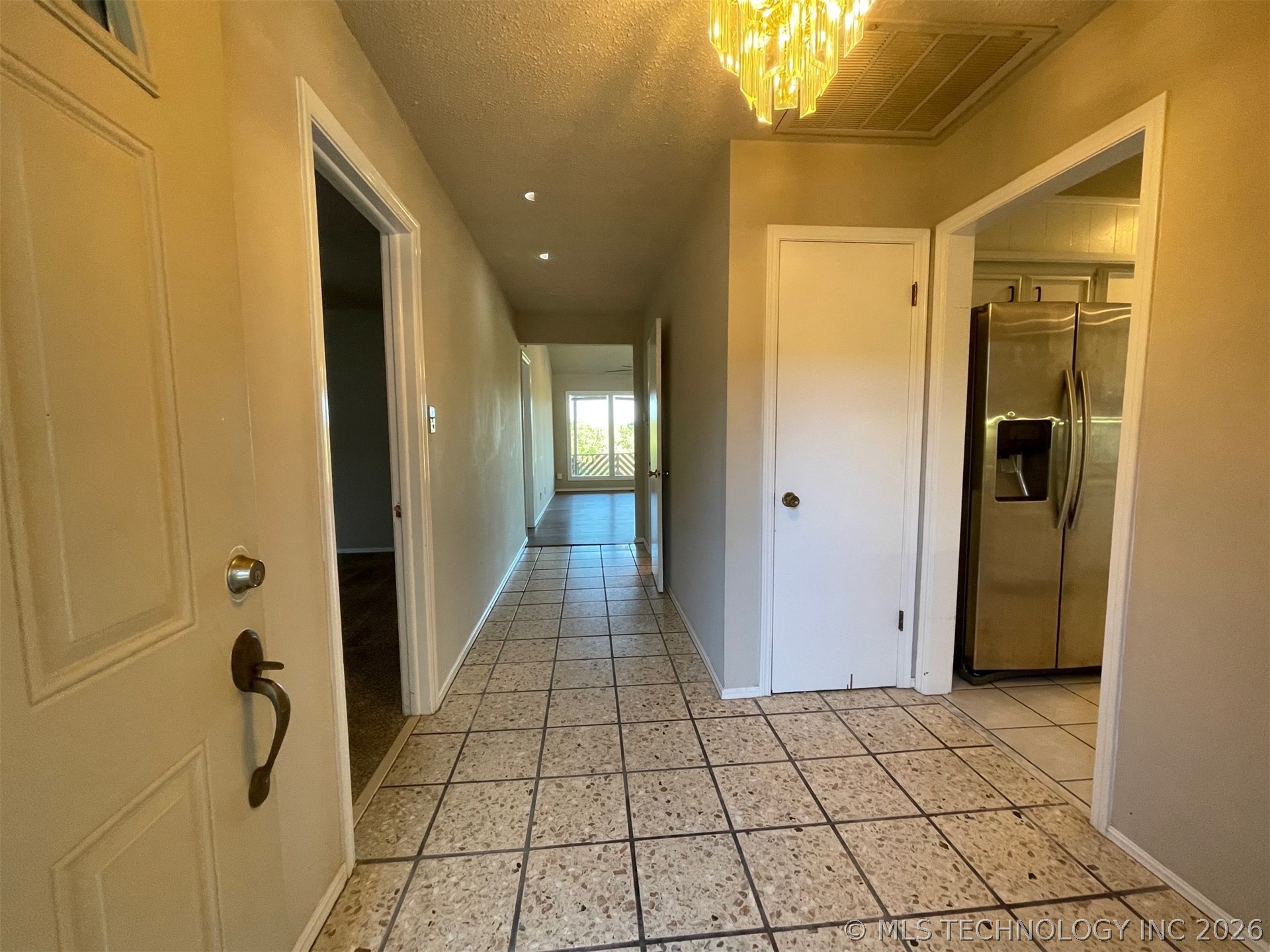 3925 E 60th Place Tulsa OK 74135