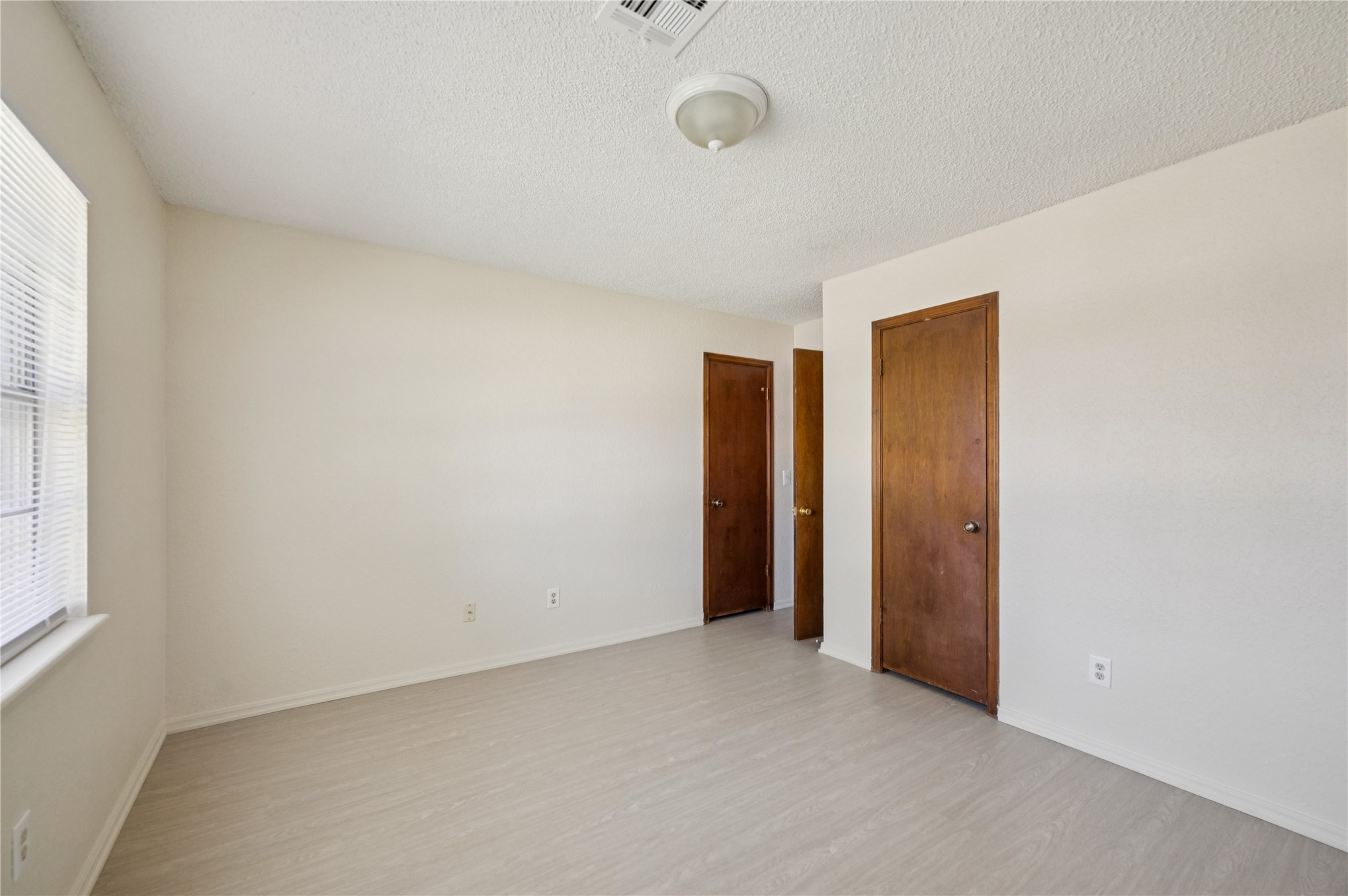 8966 E 56th Place Tulsa OK 74145