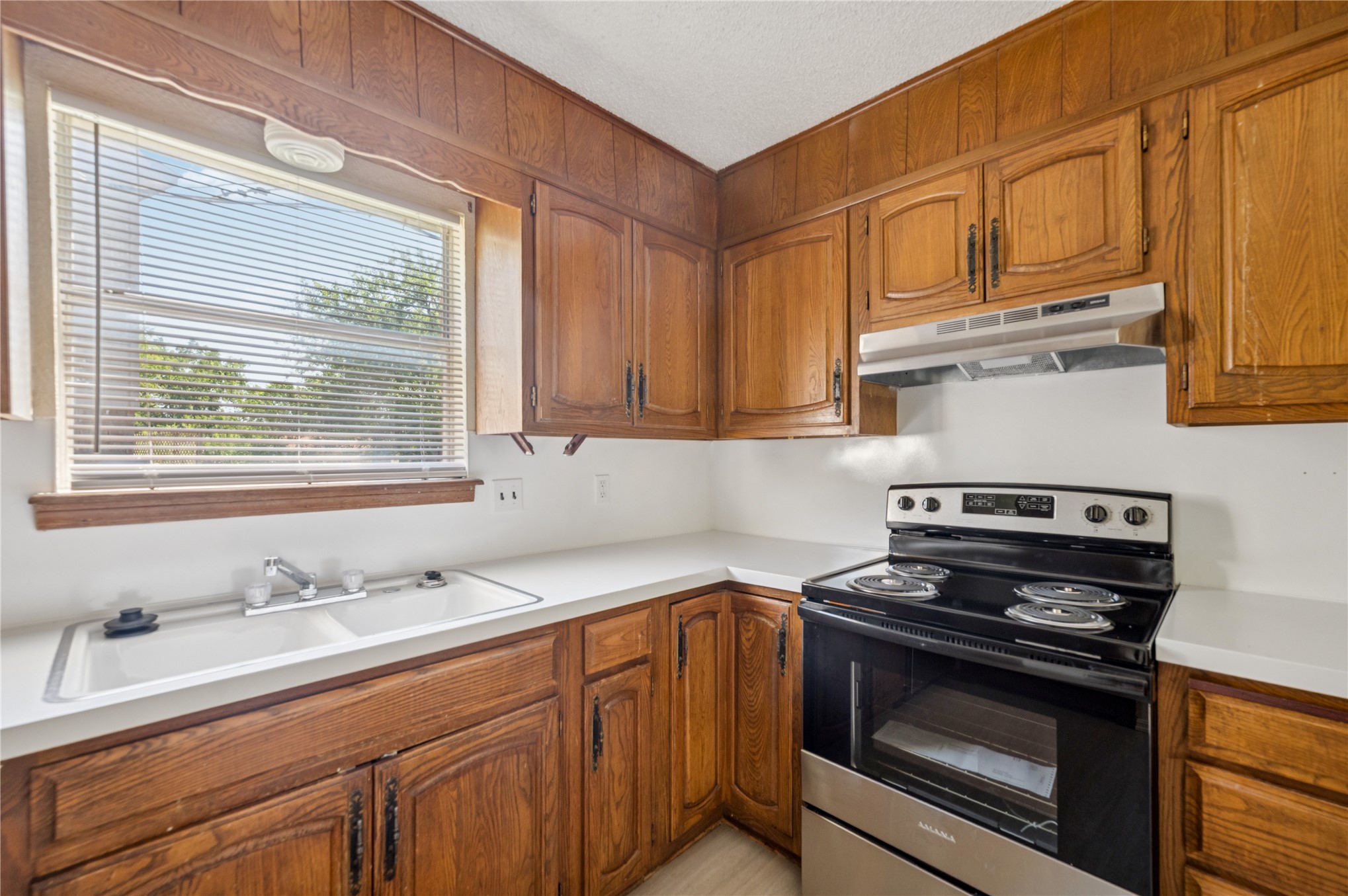 8966 E 56th Place Tulsa OK 74145