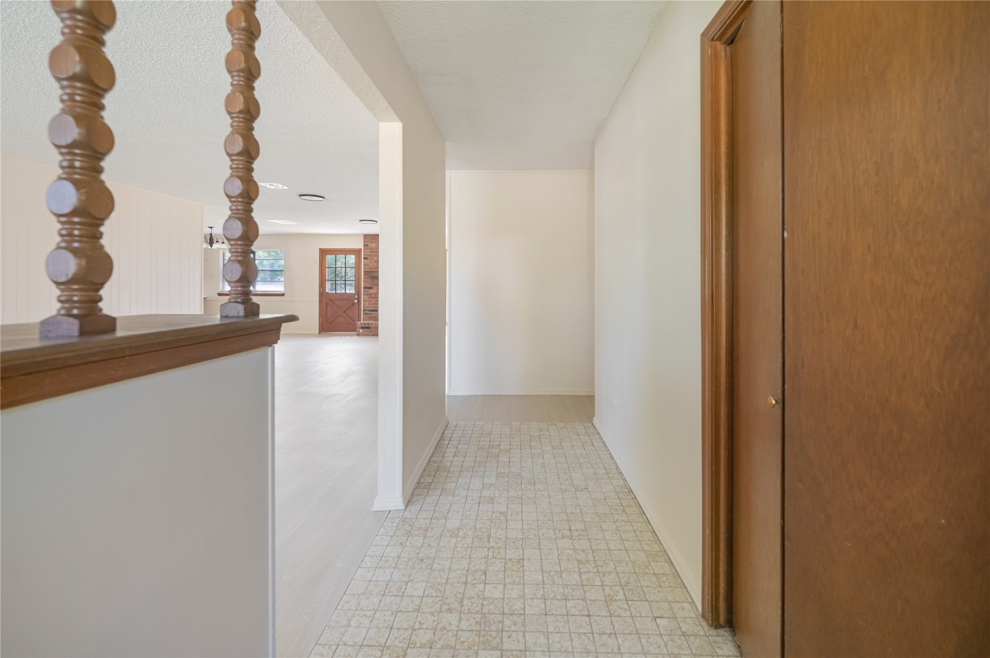 8966 E 56th Place Tulsa OK 74145
