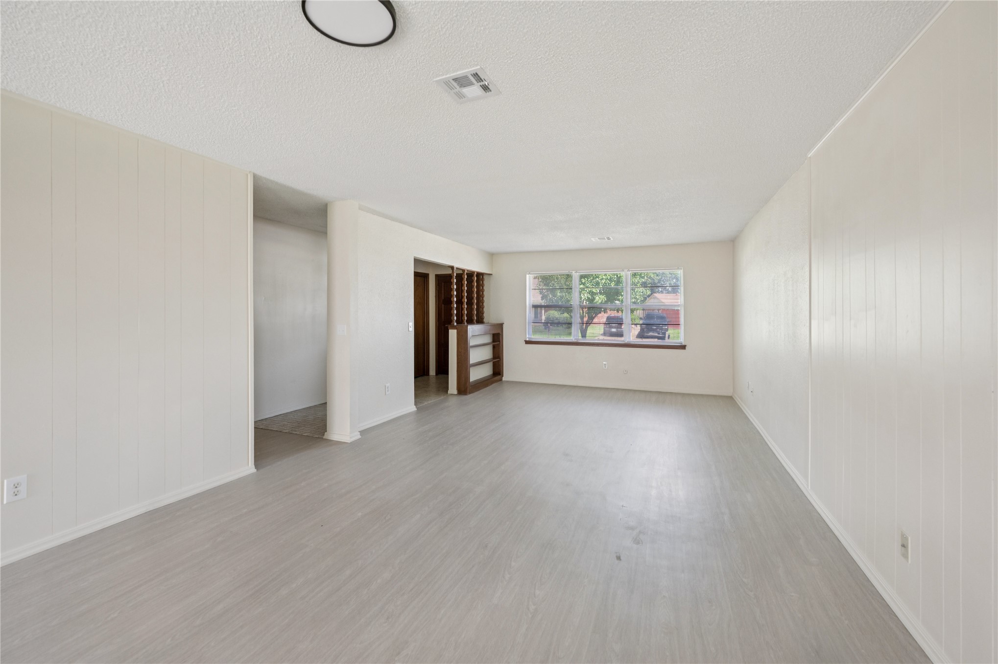 8966 E 56th Place Tulsa OK 74145