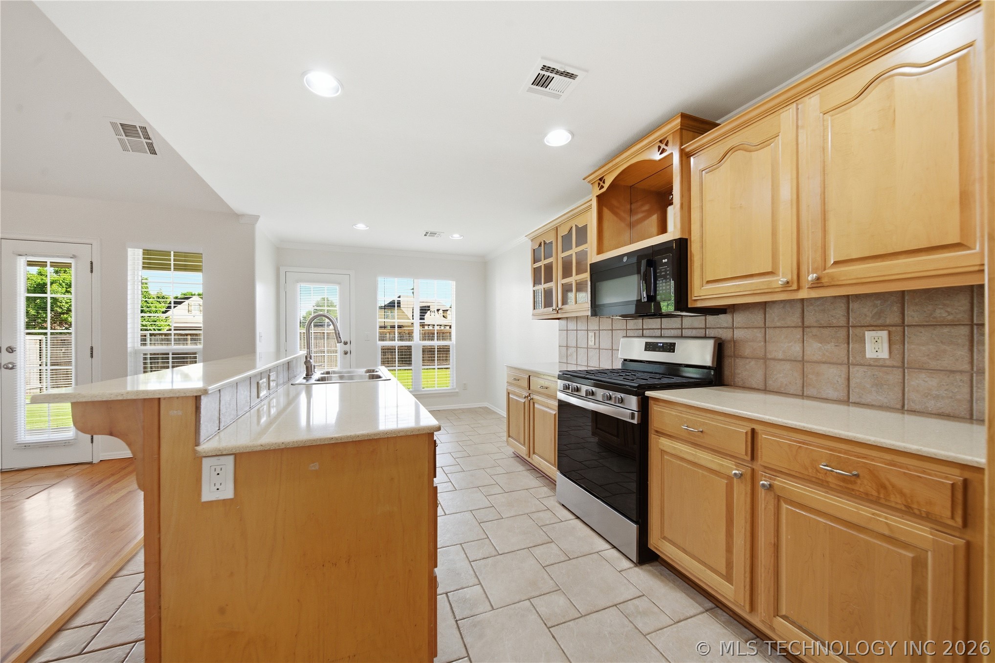 20215 E 50th Place S Broken Arrow OK 74014