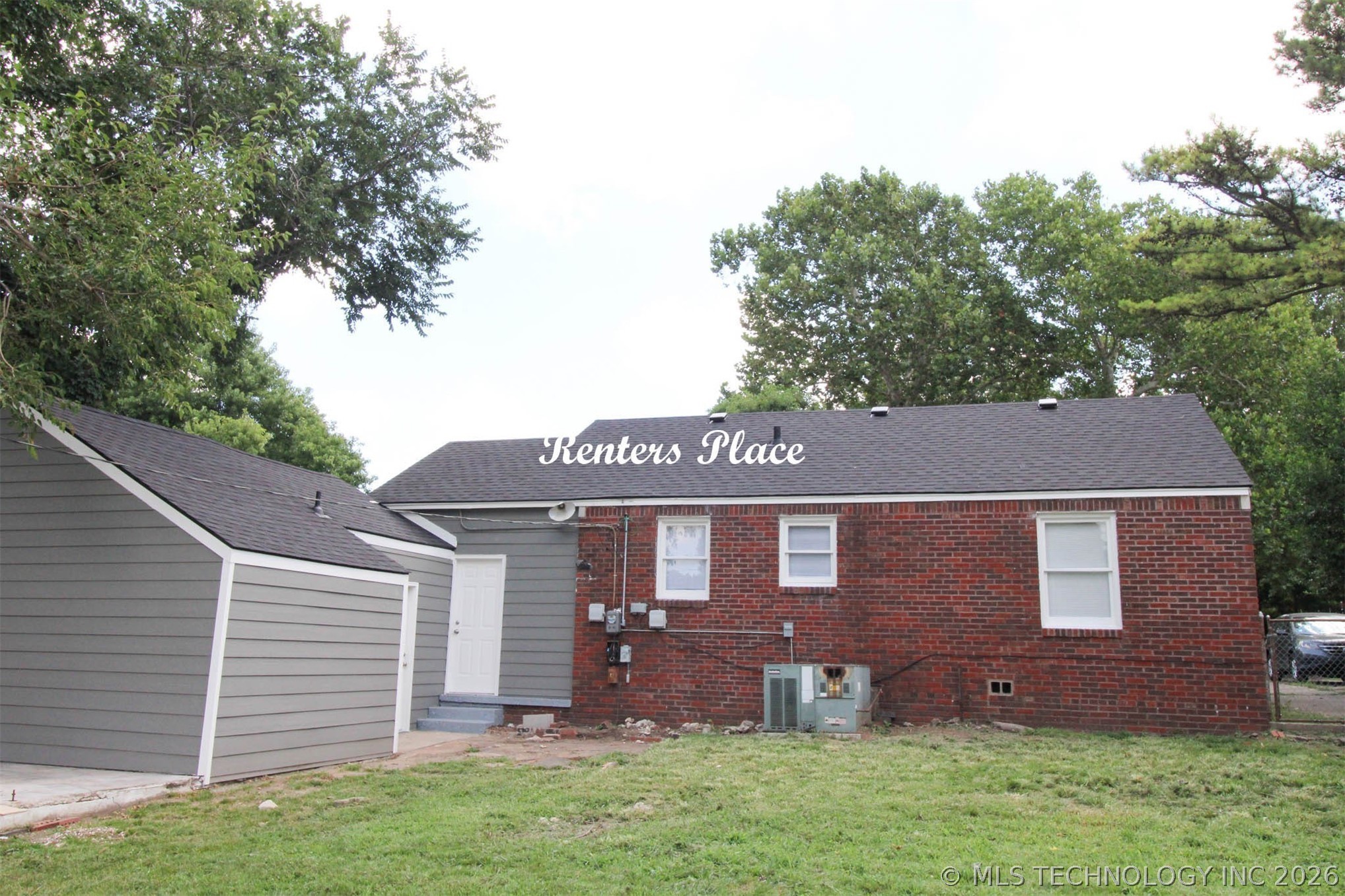 1424 S Marion Avenue Tulsa OK 74112
