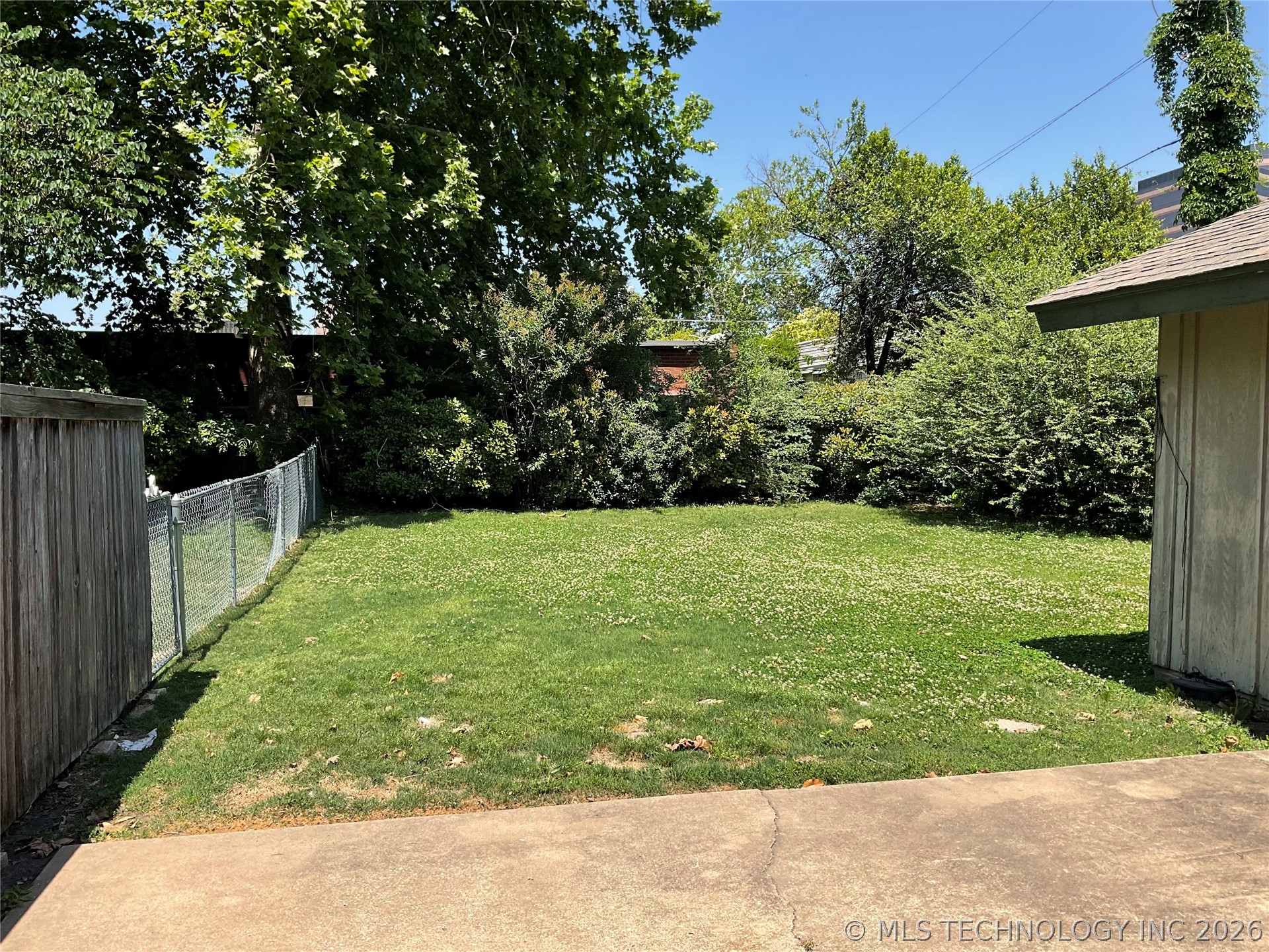4023 E 51st Place Tulsa OK 74135