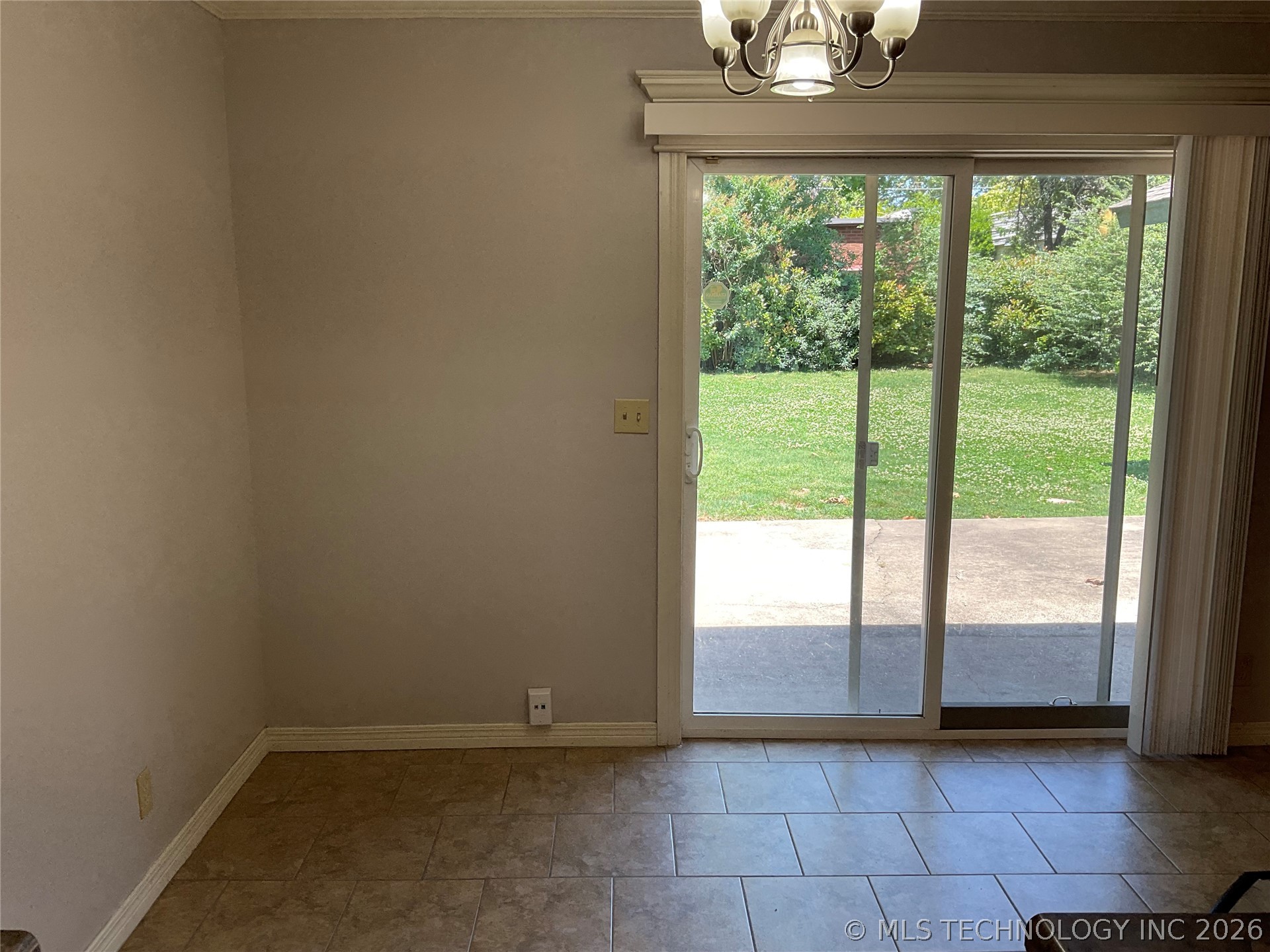 4023 E 51st Place Tulsa OK 74135