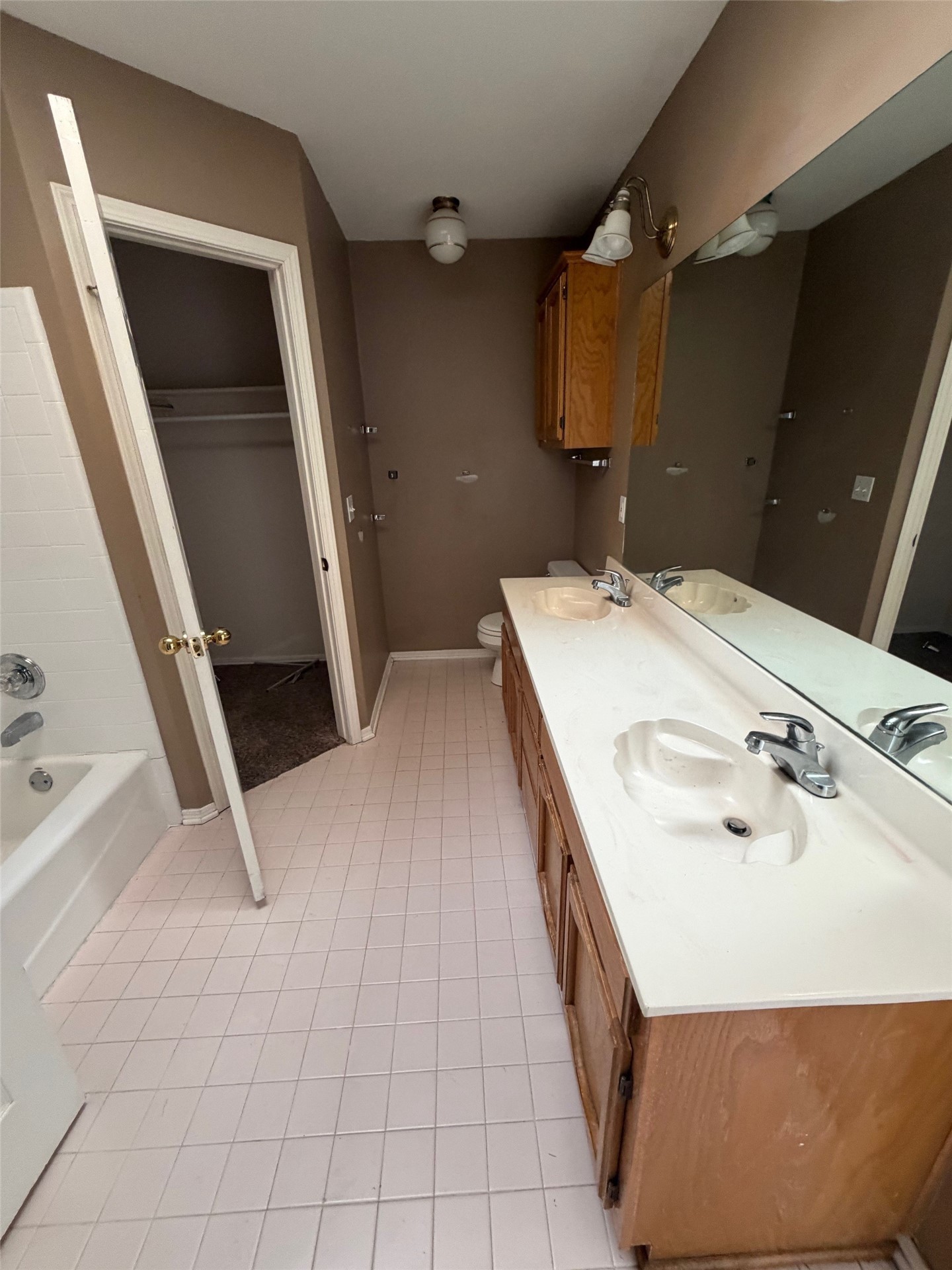 3801 W Hartford Street Broken Arrow OK 74012