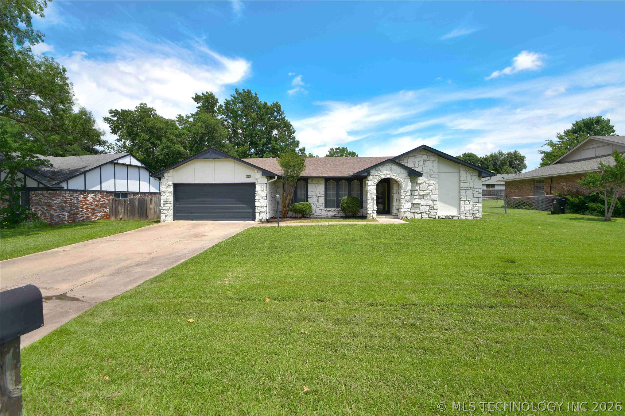 401 N Fir Place Broken Arrow OK 74012