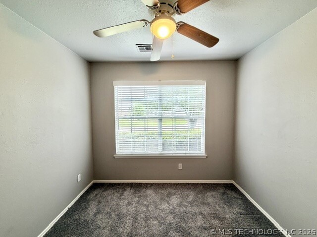 312 W Sycamore Street Coweta OK 74429