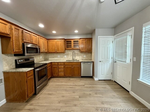 312 W Sycamore Street Coweta OK 74429