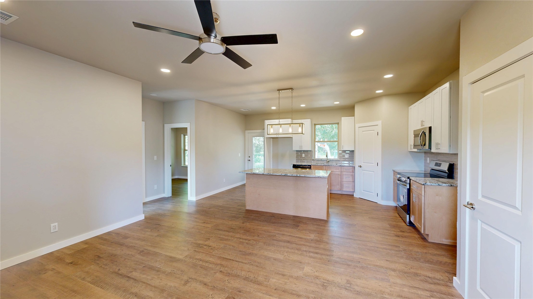 8761 S 4180 Road Claremore OK 74017